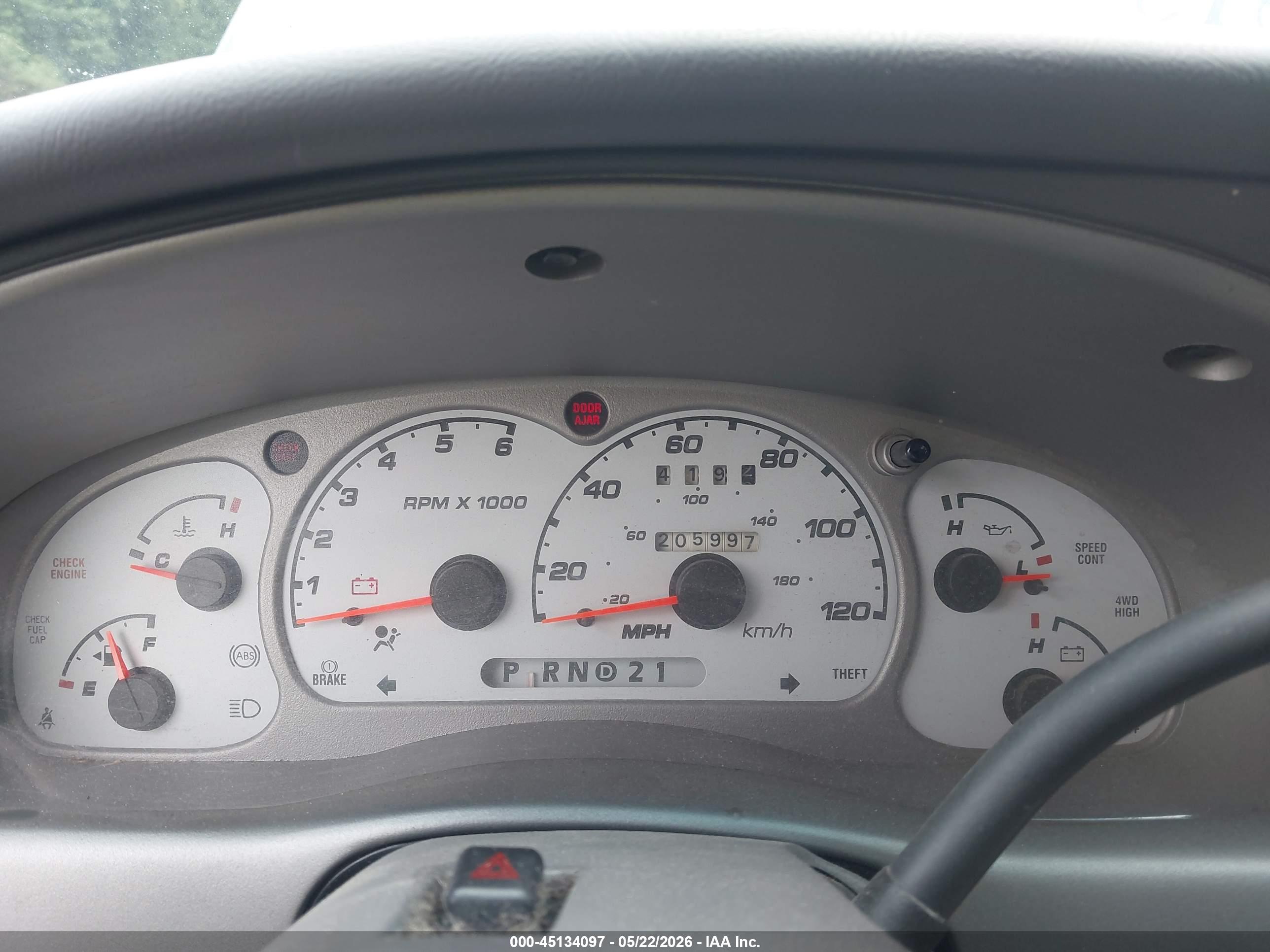 FORD EXPLORER image 7