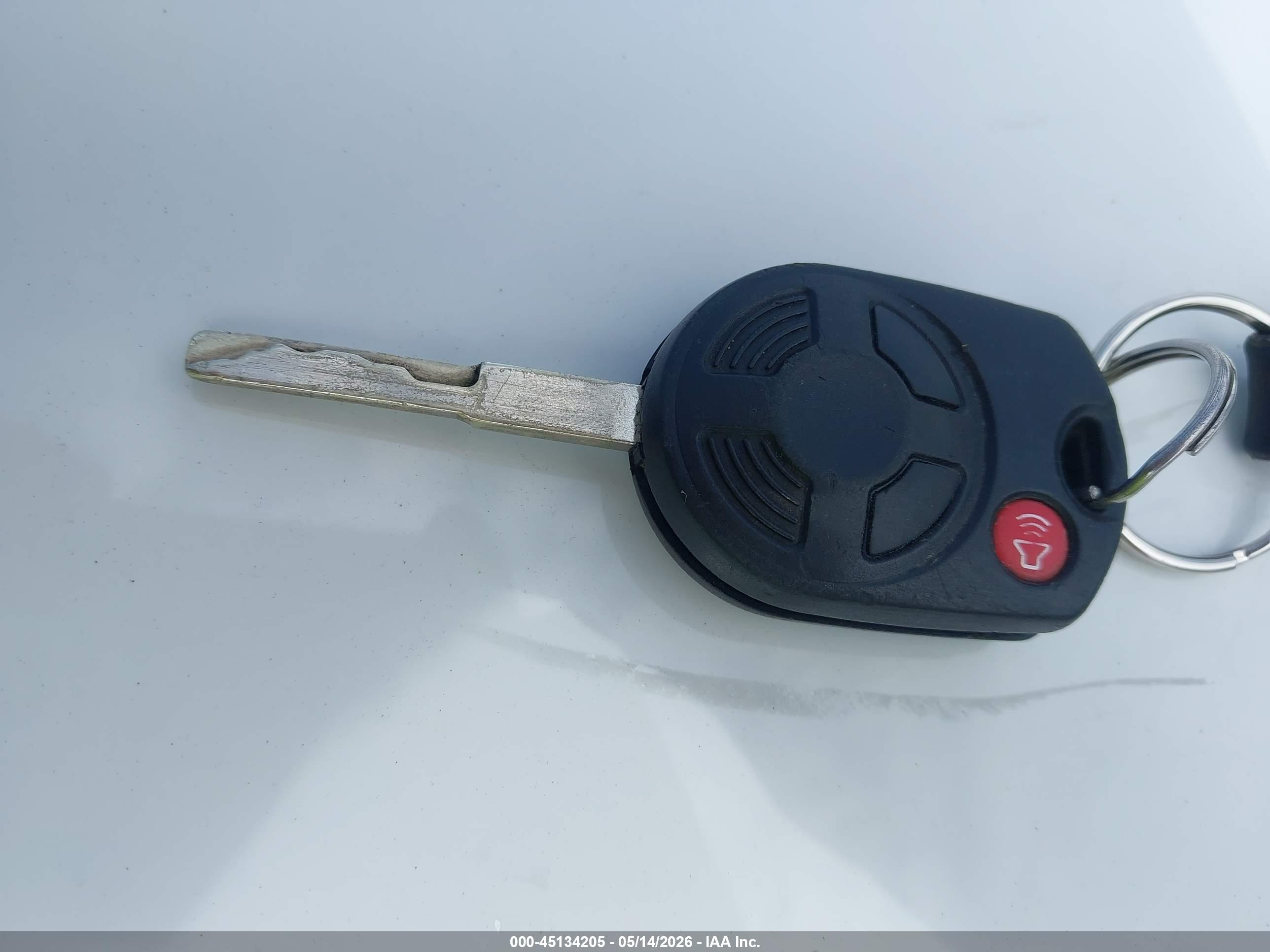 FORD ESCAPE image 11