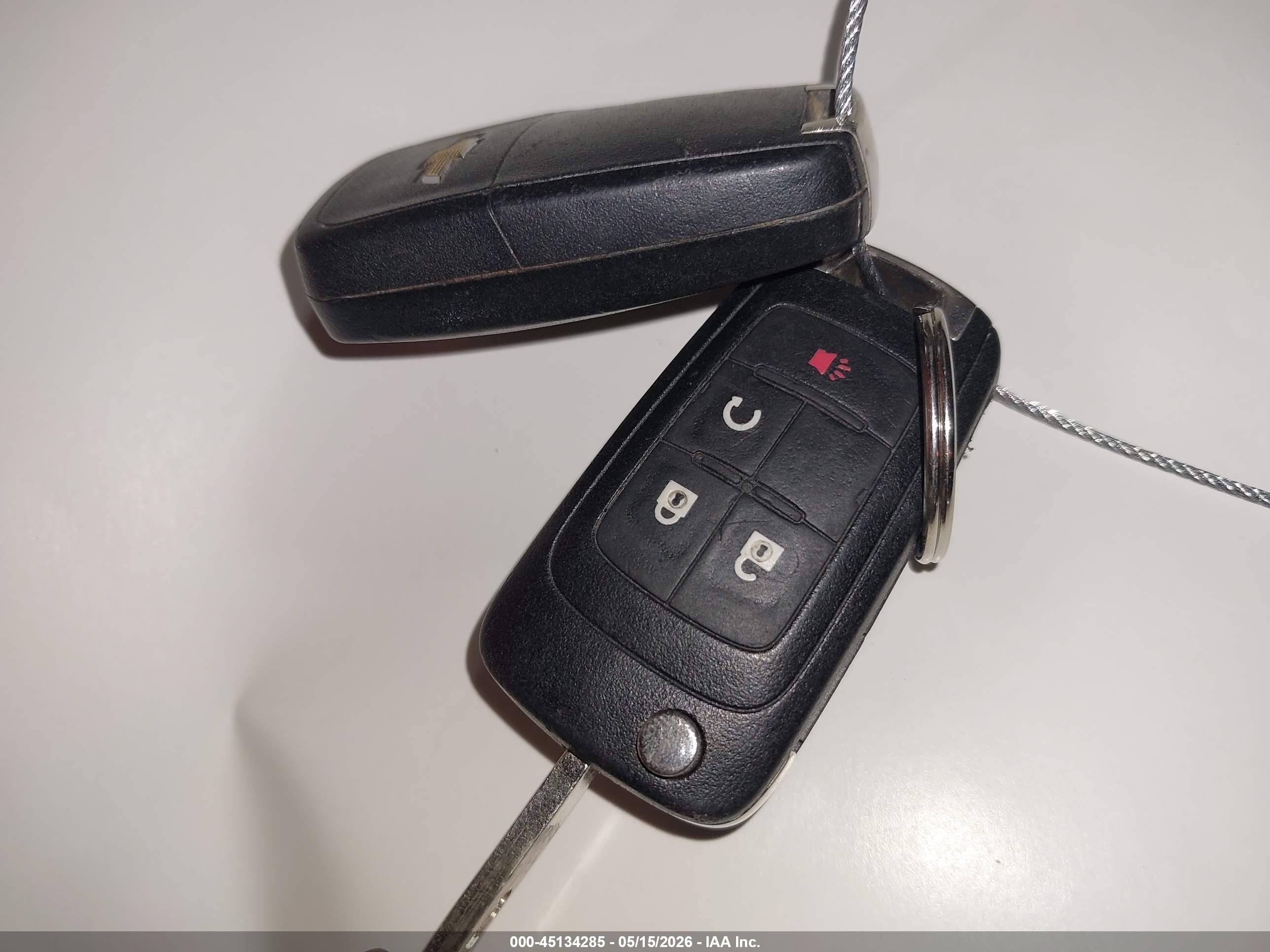 CHEVROLET EQUINOX image 11