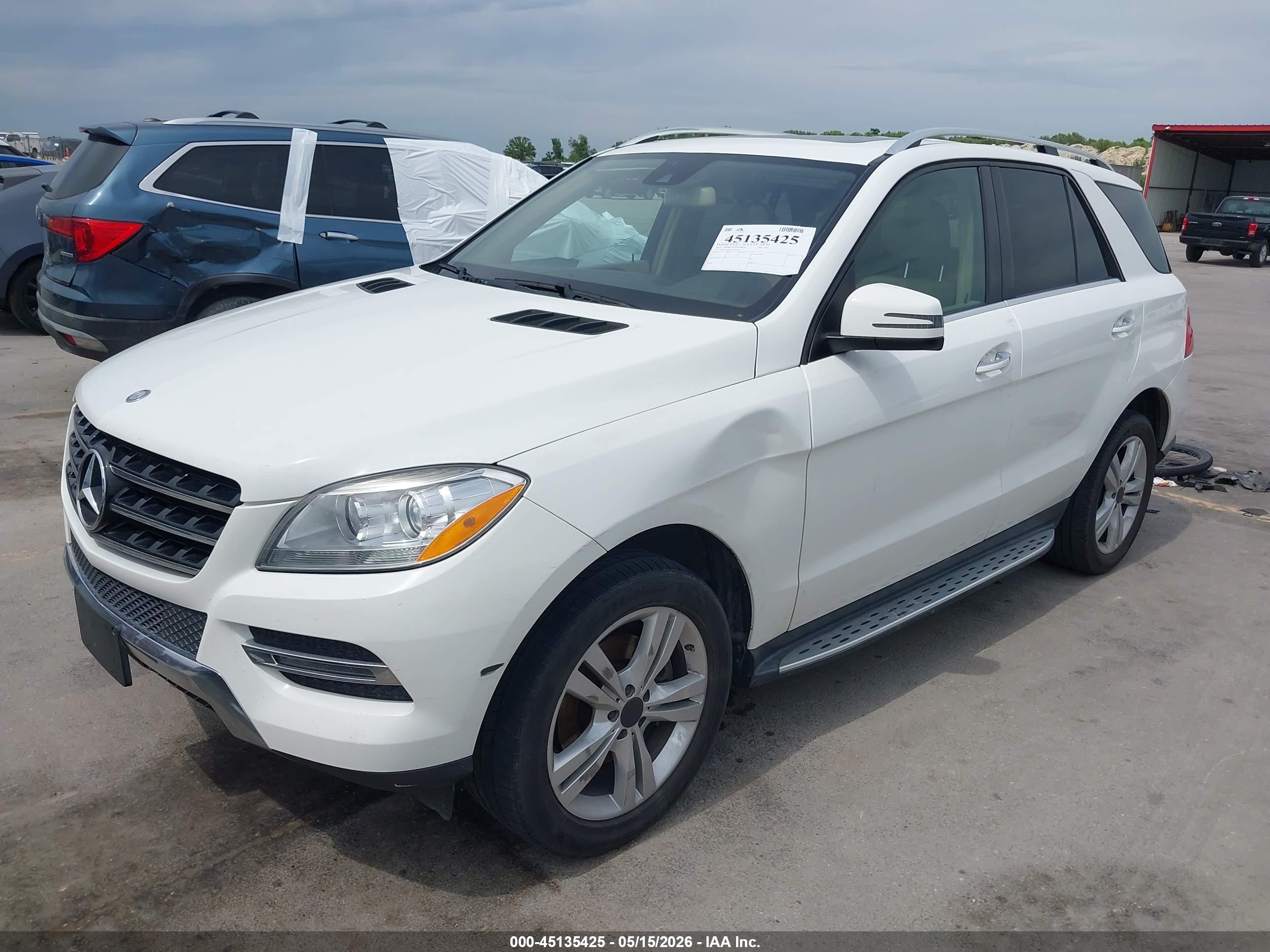 MERCEDES-BENZ ML image 2