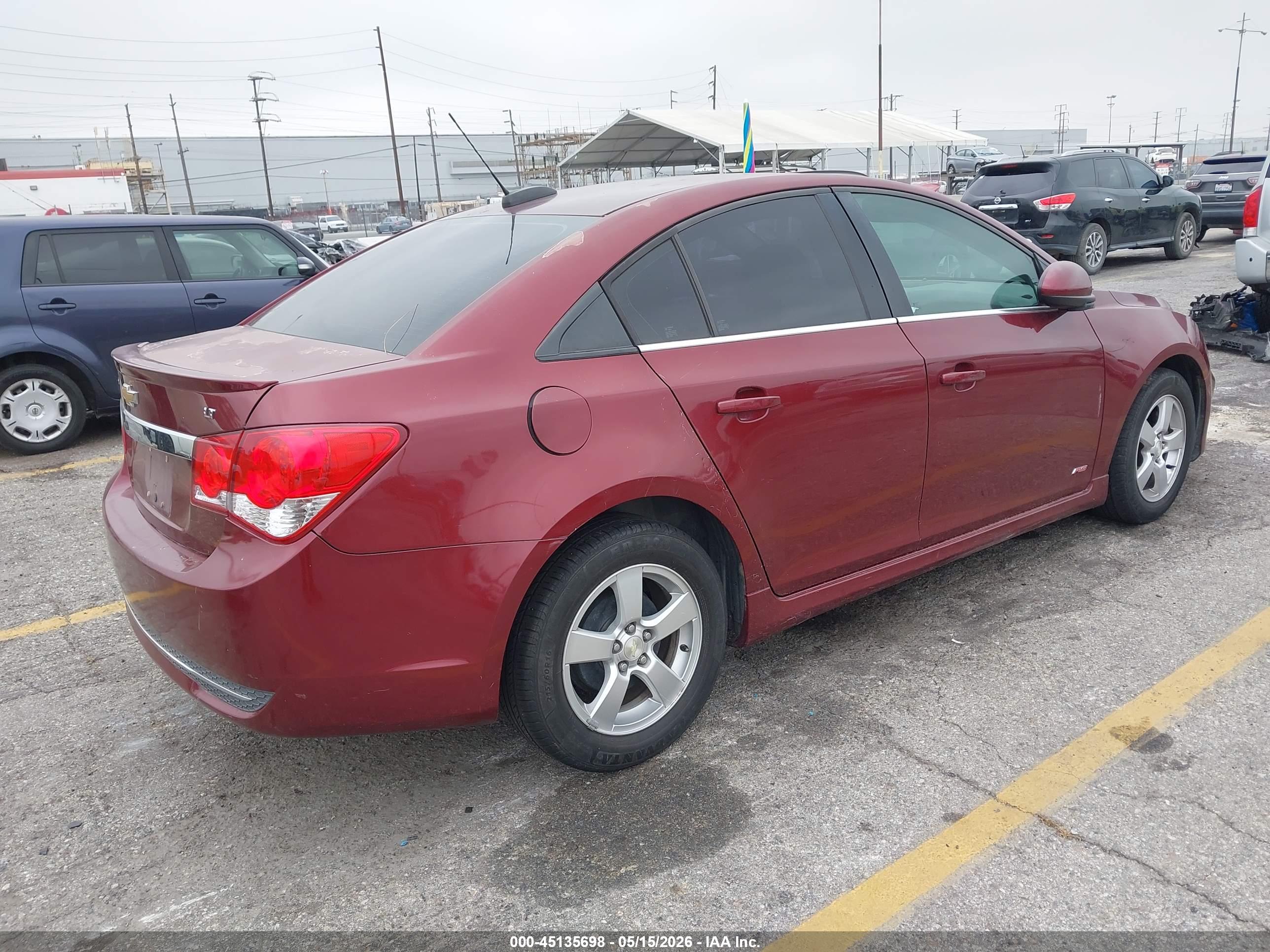 CHEVROLET CRUZE image 4