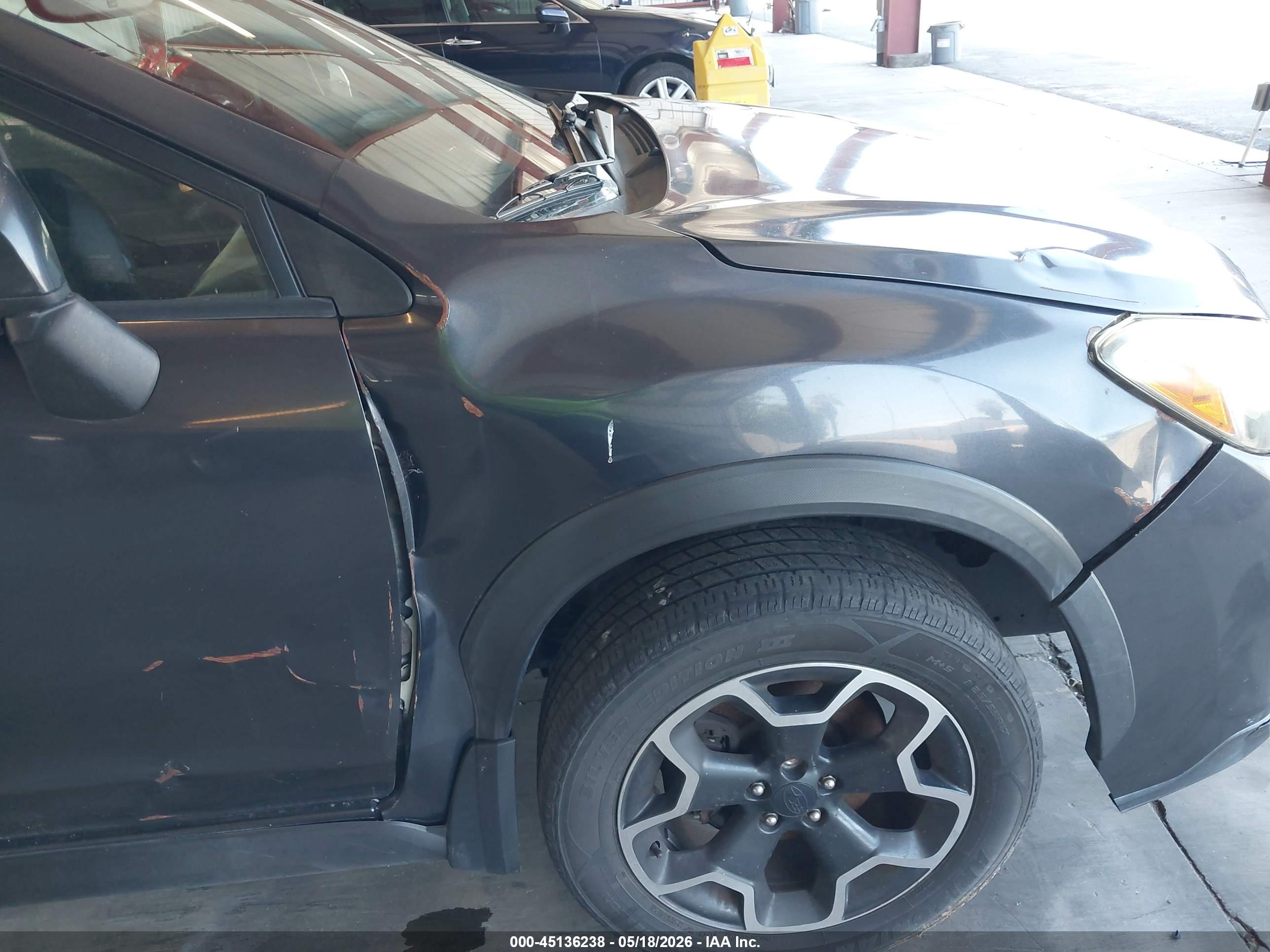 SUBARU XV image 6