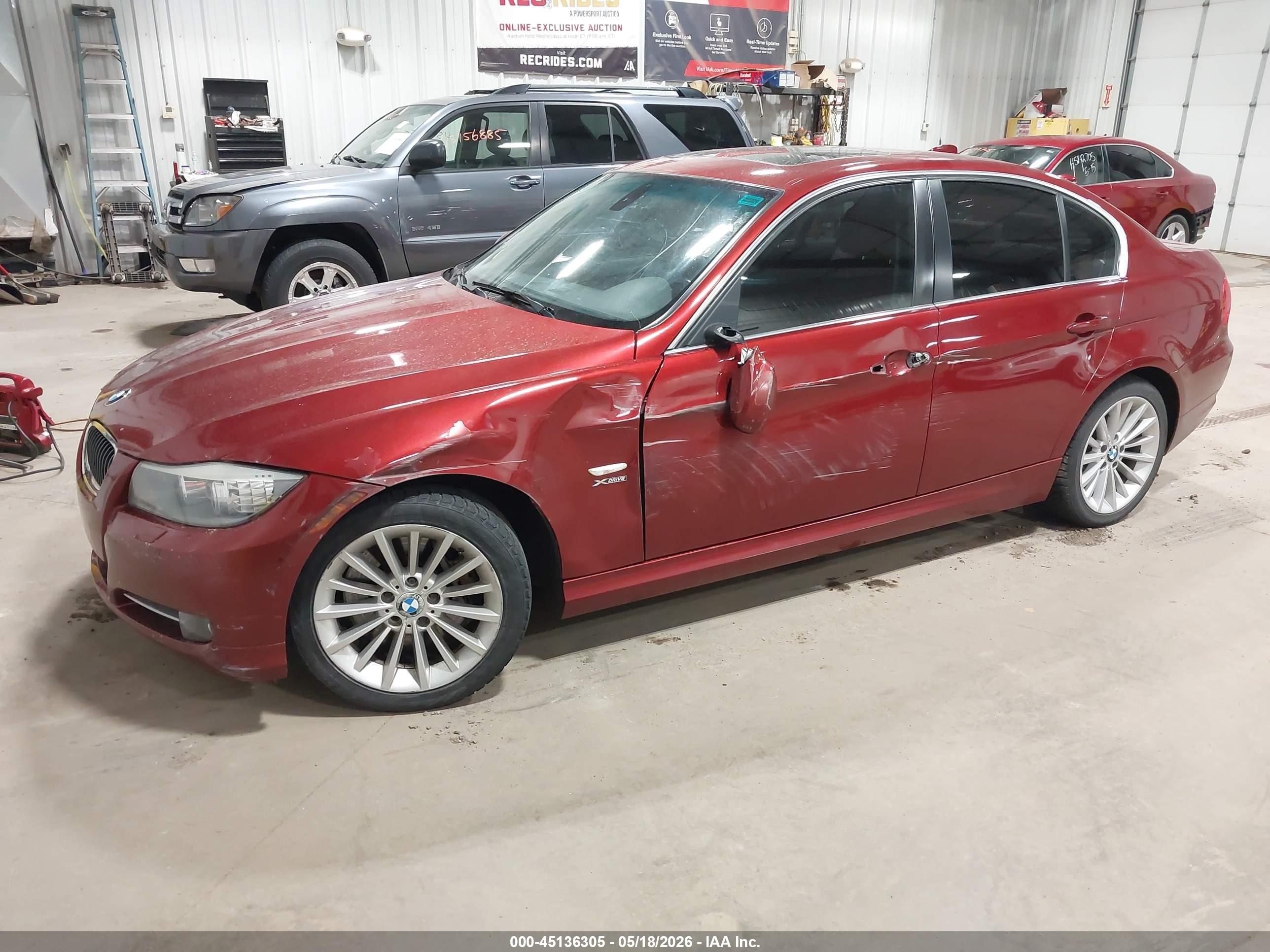 BMW 335I image 2