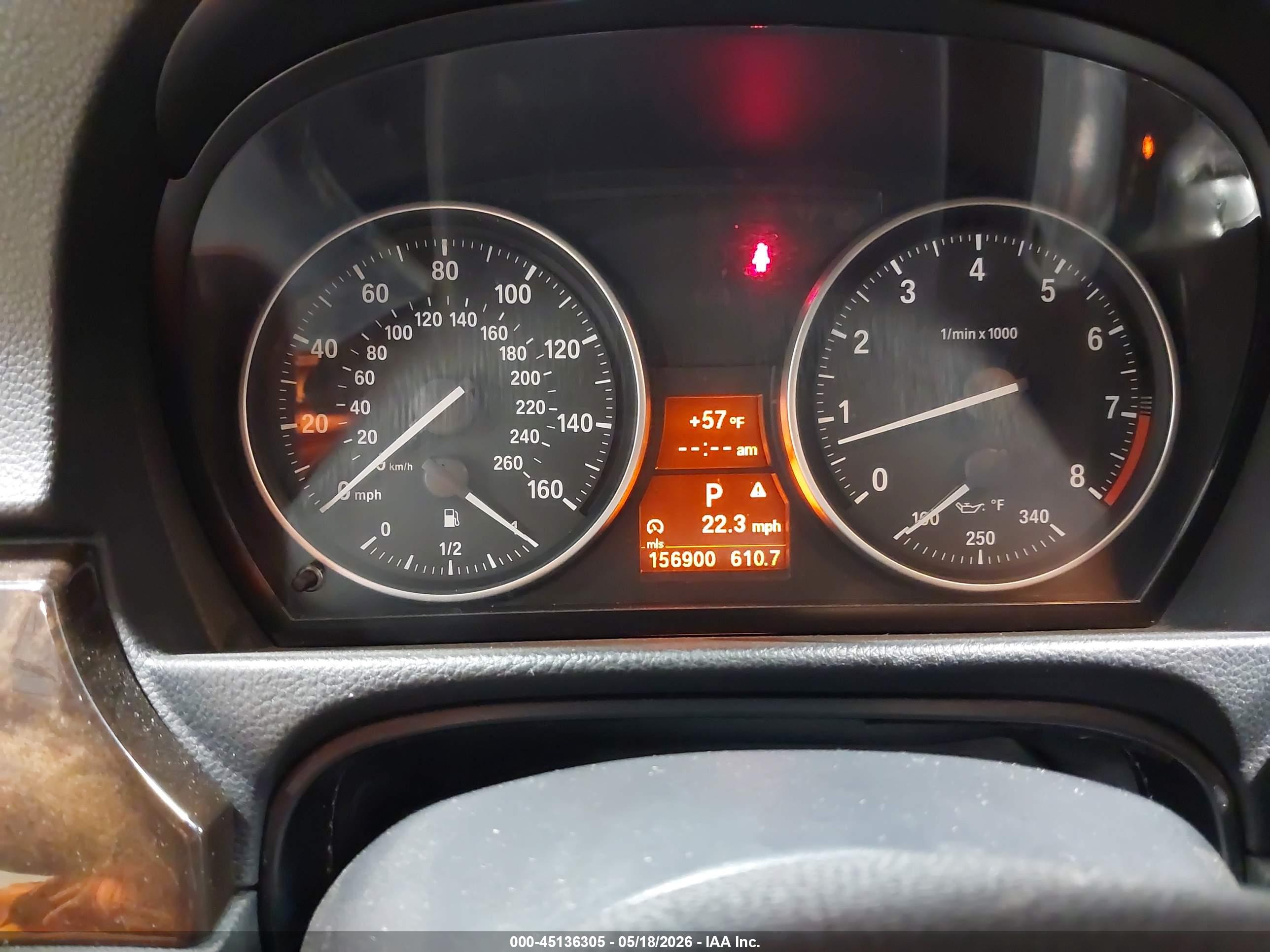 BMW 335I image 7