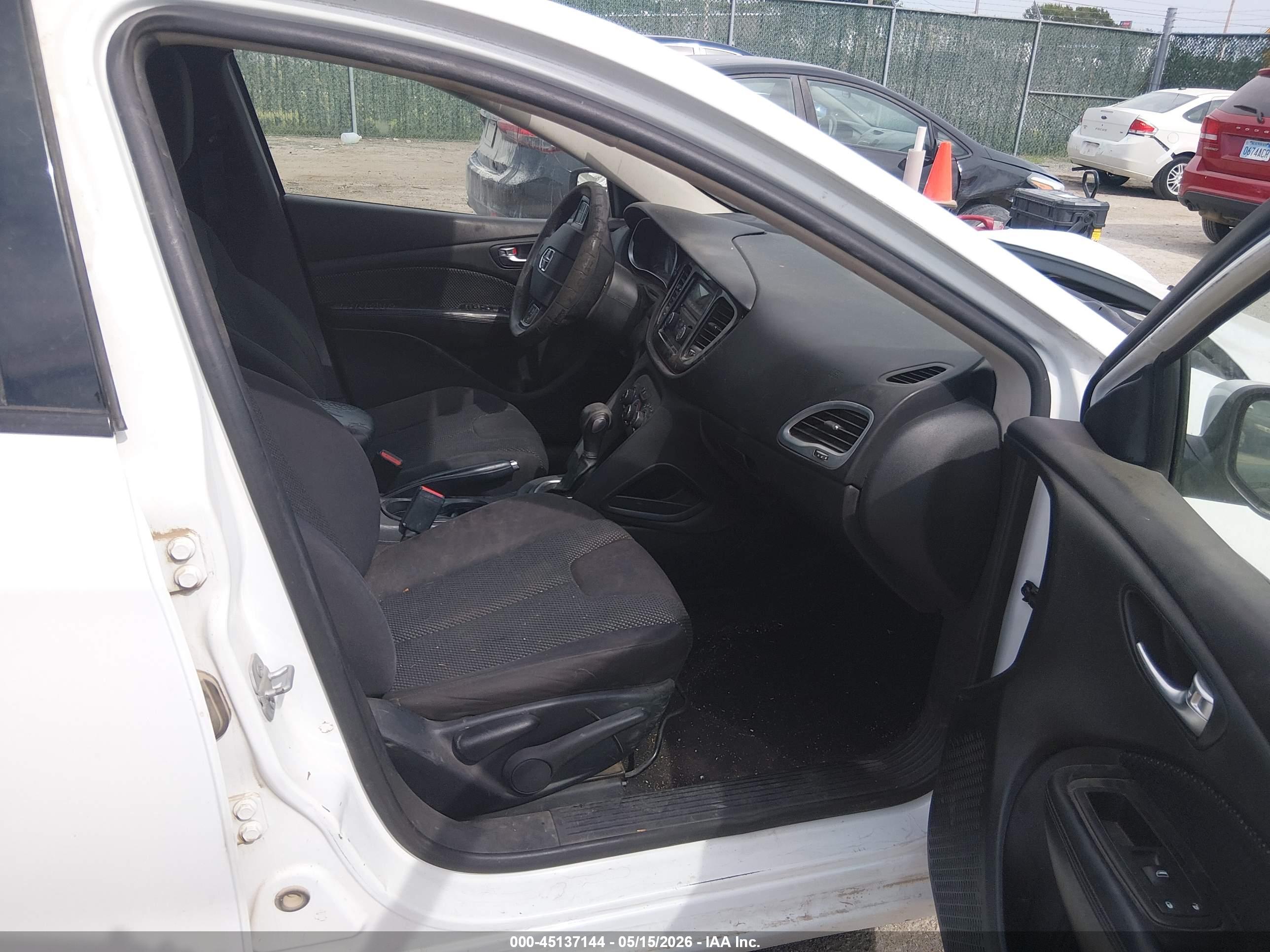 DODGE DART image 5