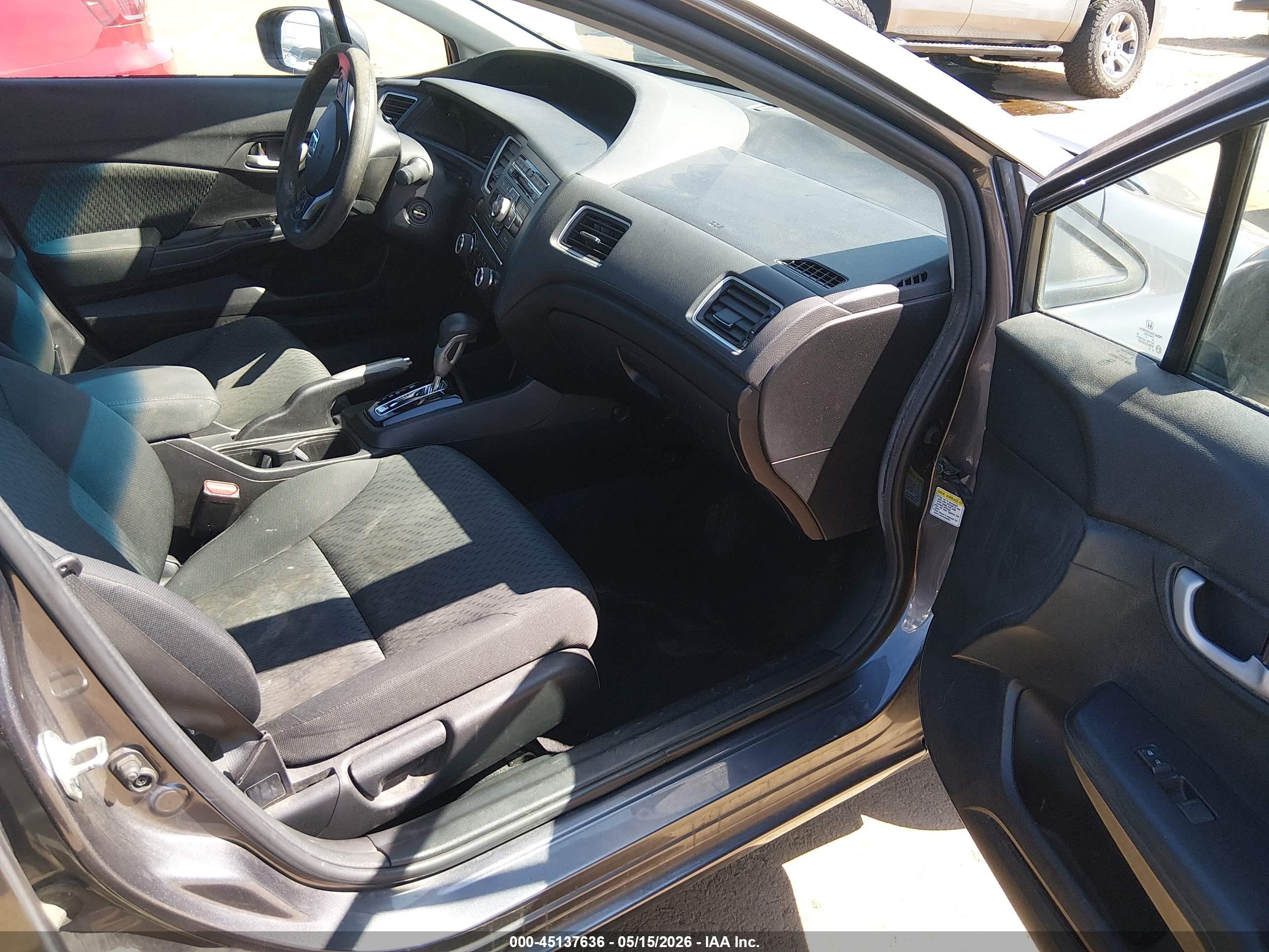 HONDA CIVIC image 5