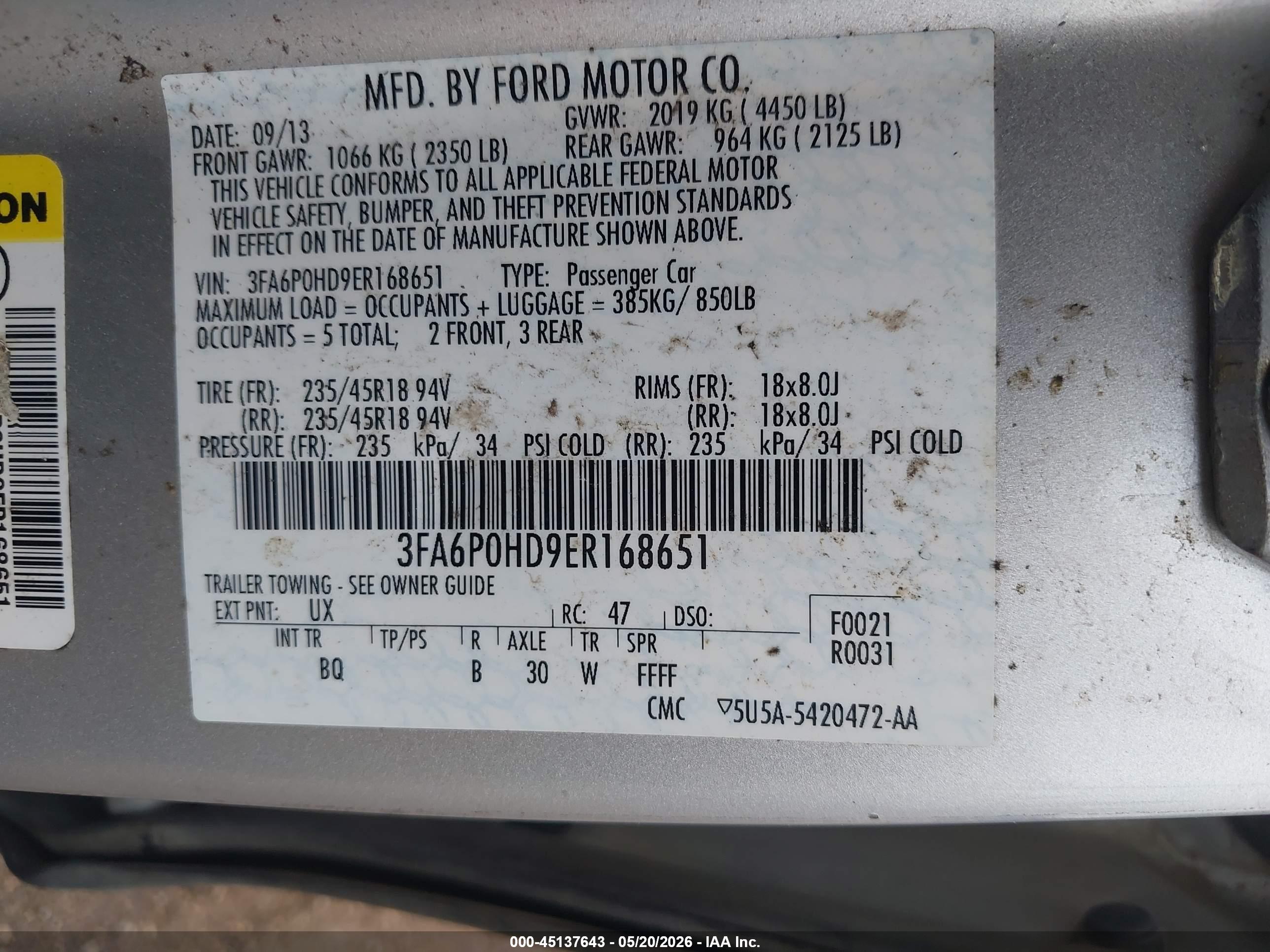 FORD FUSION image 9
