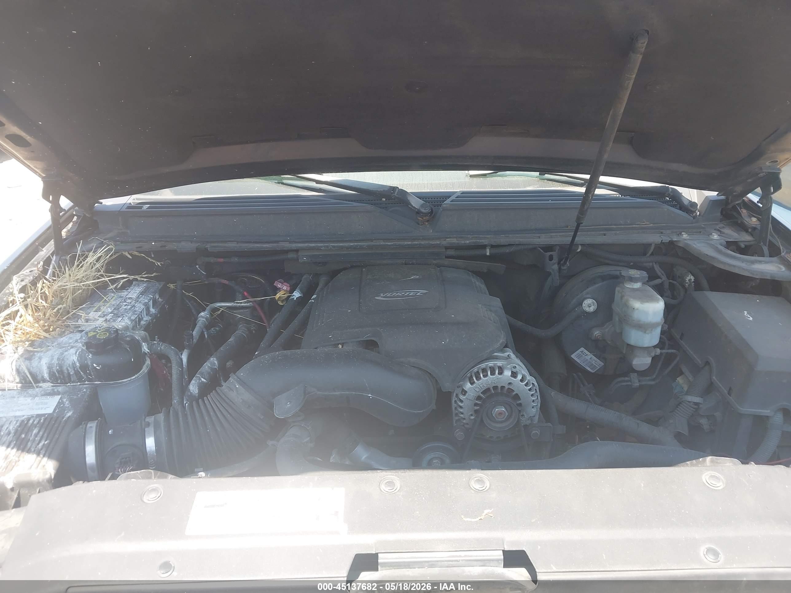 CHEVROLET TAHOE image 10