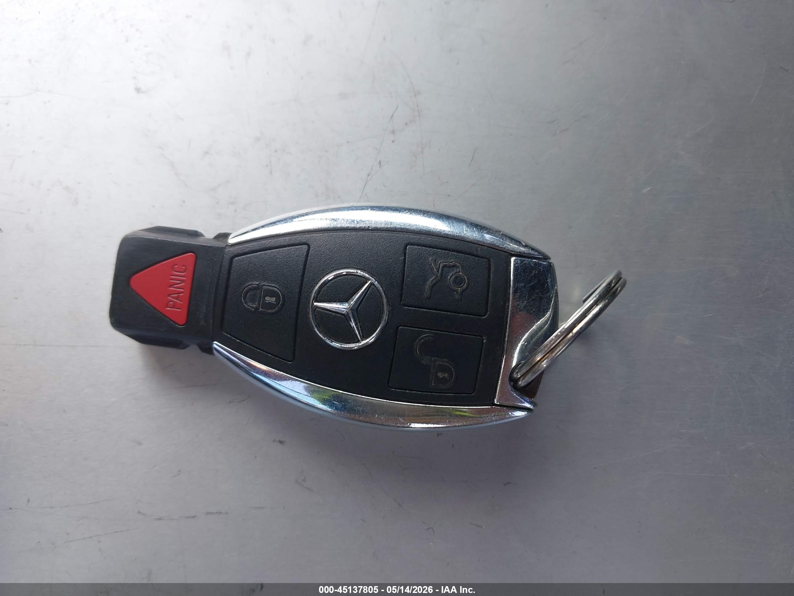 MERCEDES-BENZ C image 11