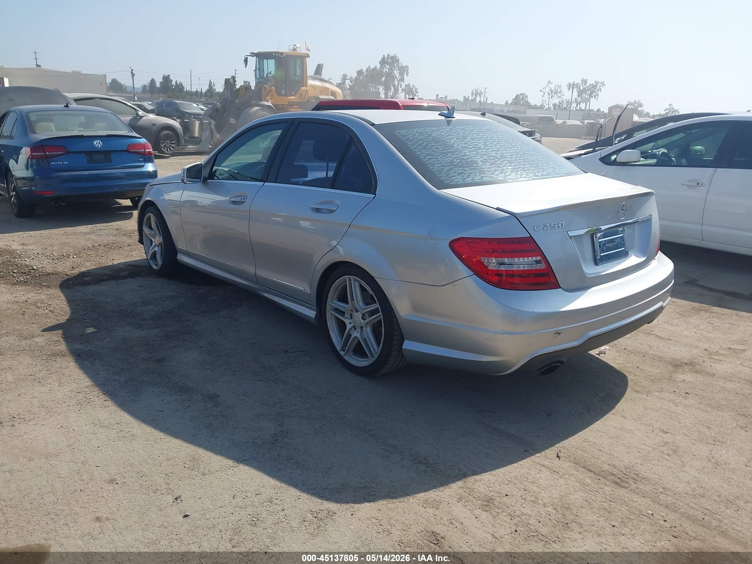 MERCEDES-BENZ C image 3