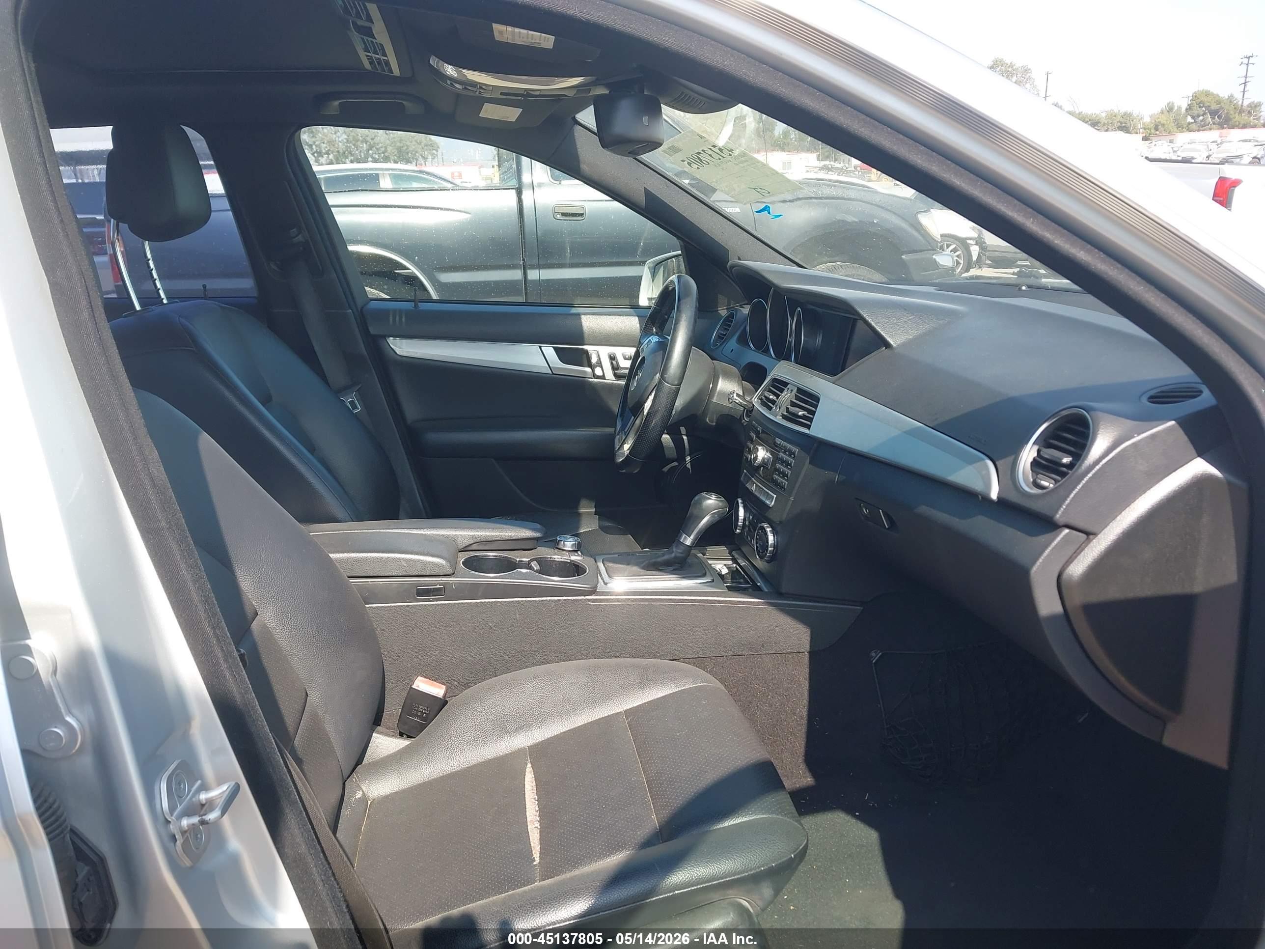 MERCEDES-BENZ C image 5