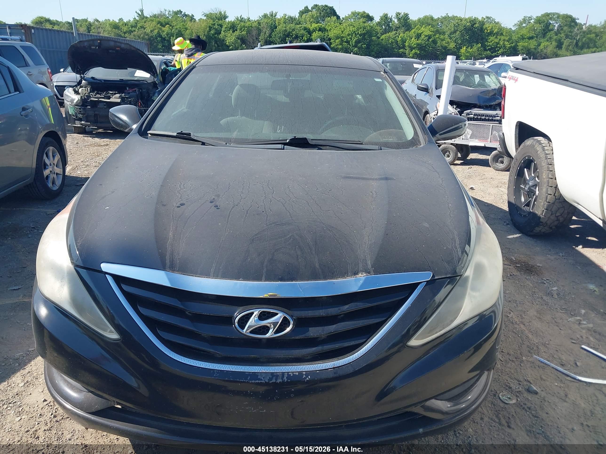 HYUNDAI SONATA image 6