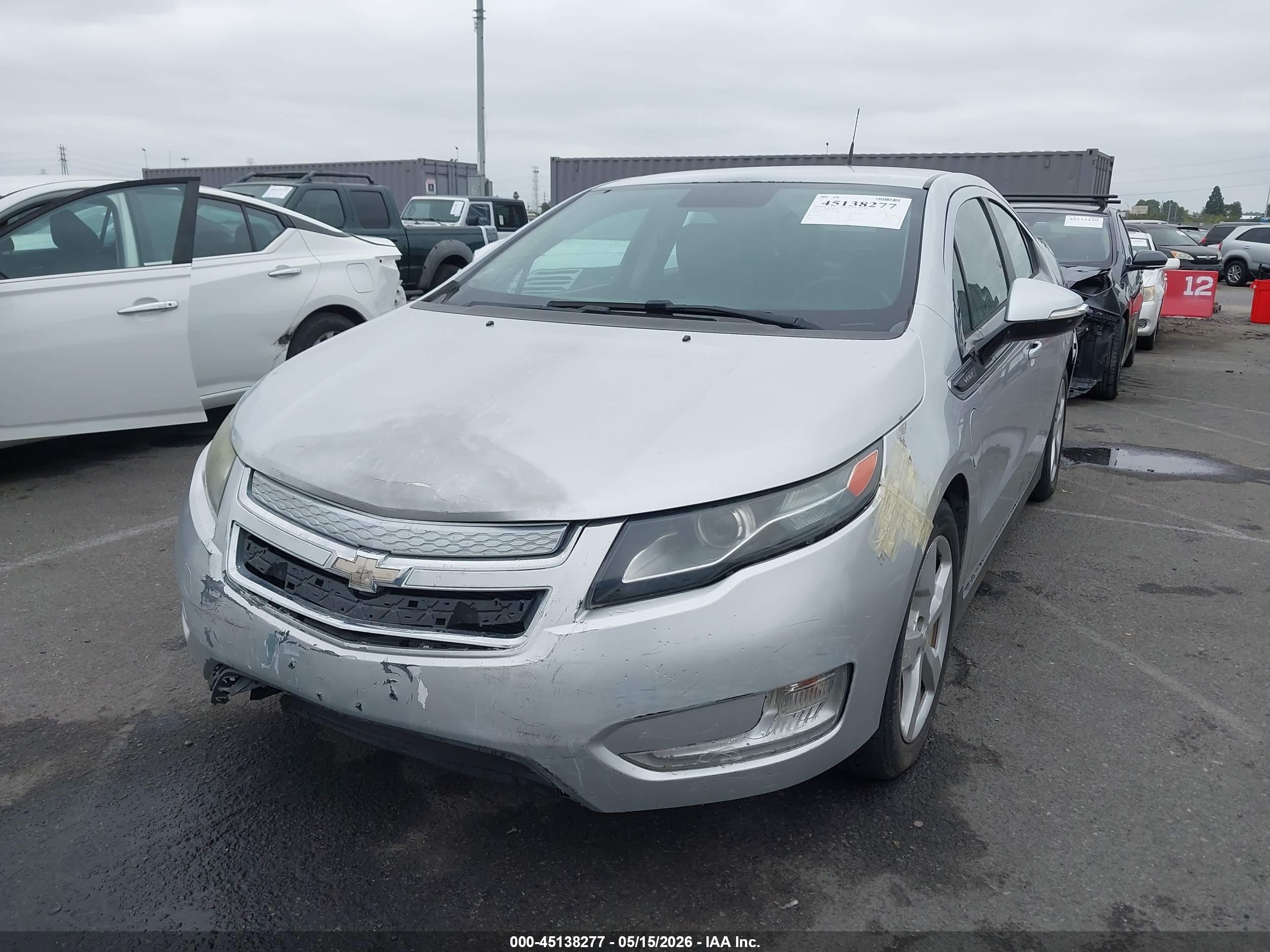 CHEVROLET VOLT image 2