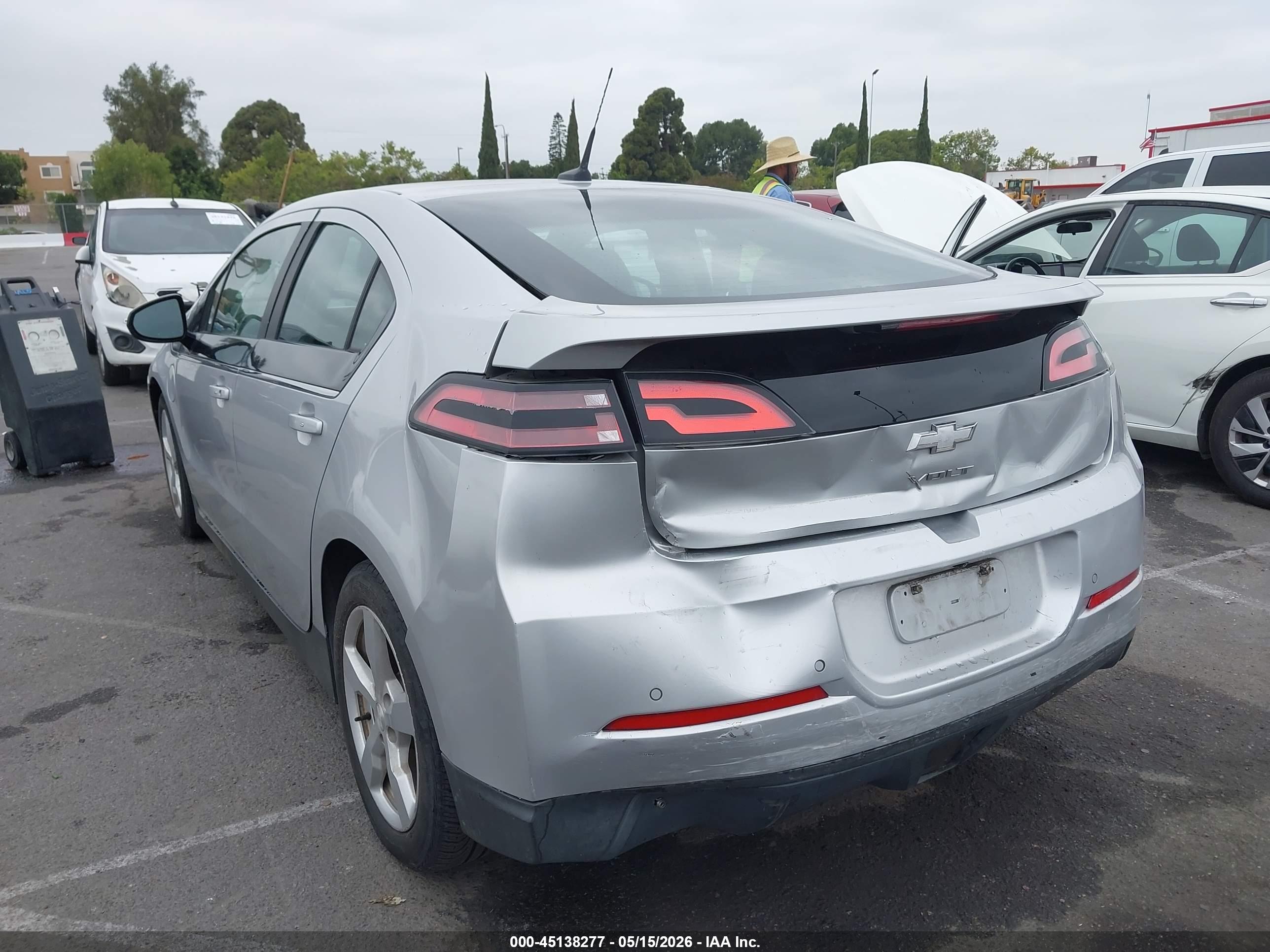 CHEVROLET VOLT image 3