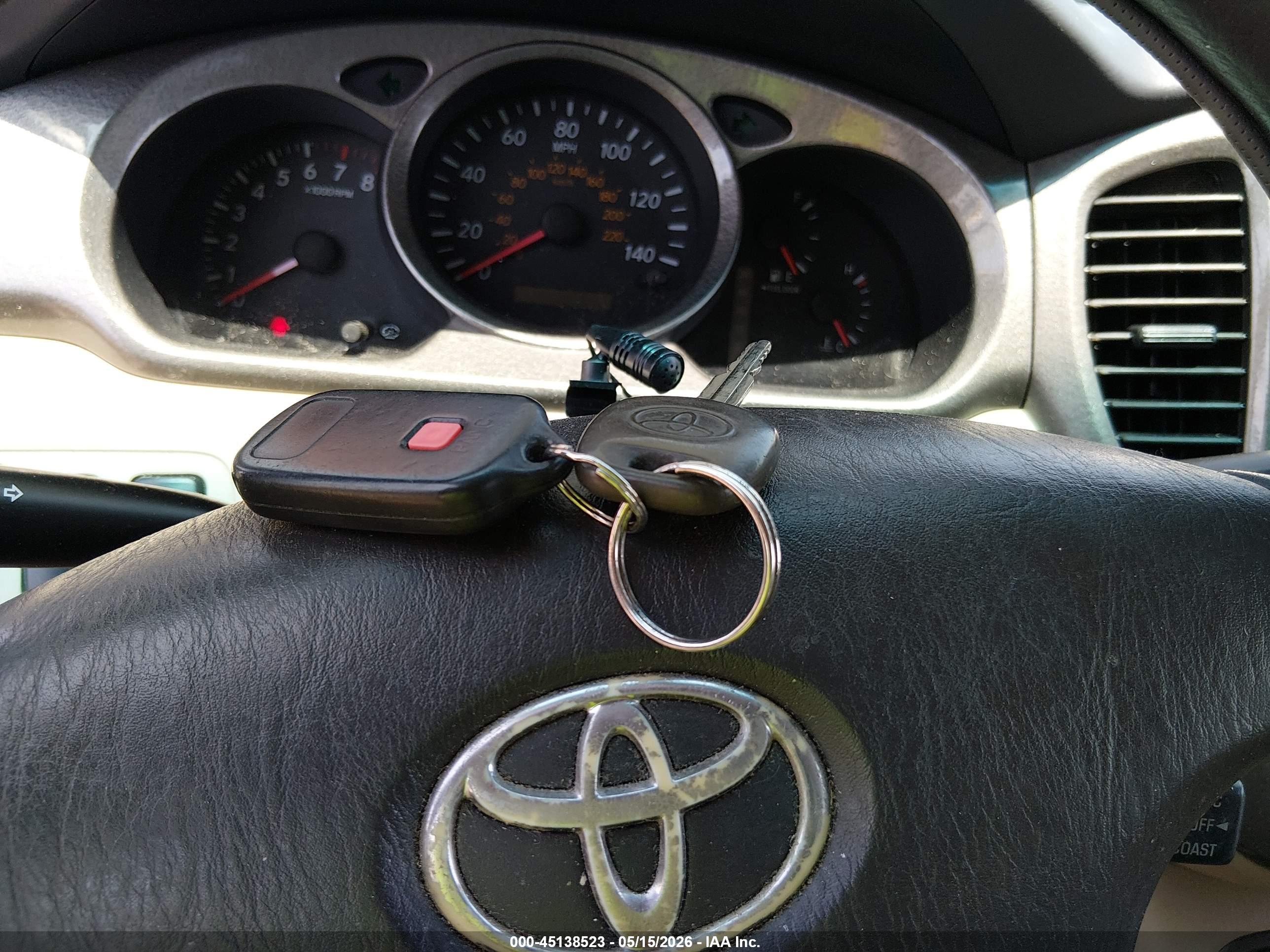 TOYOTA HIGHLANDER image 11