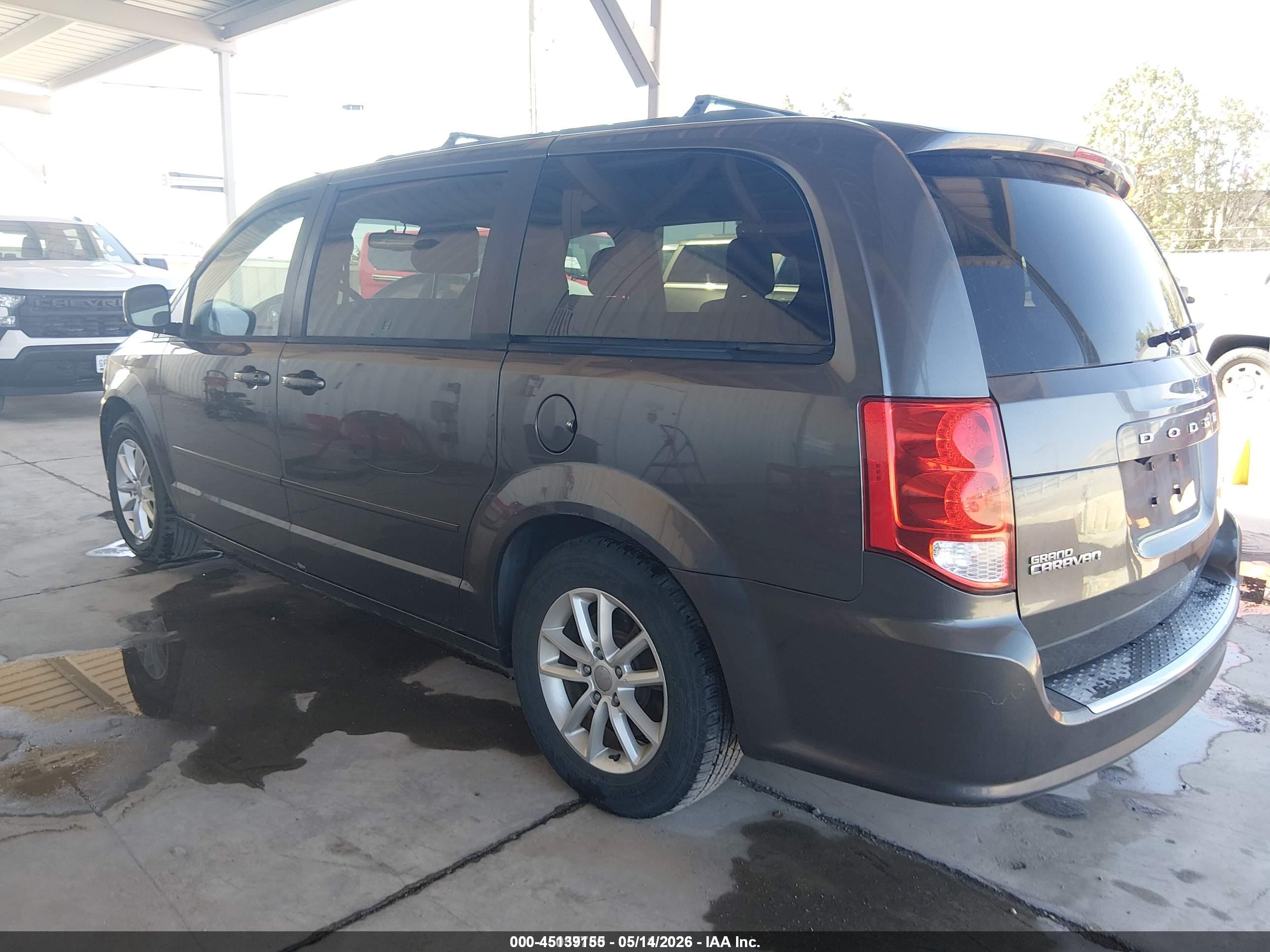 DODGE GRAND image 3