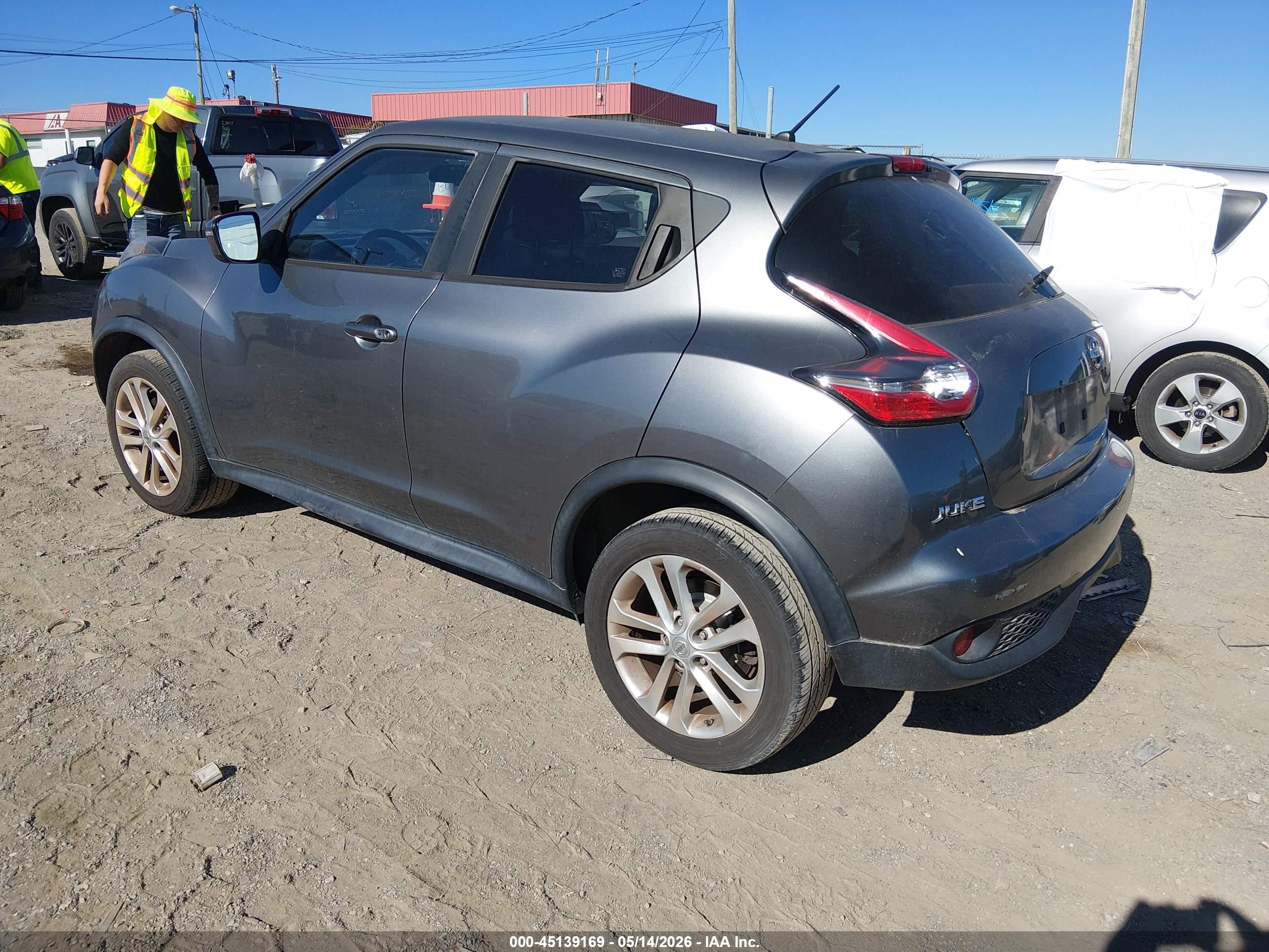 NISSAN JUKE image 3