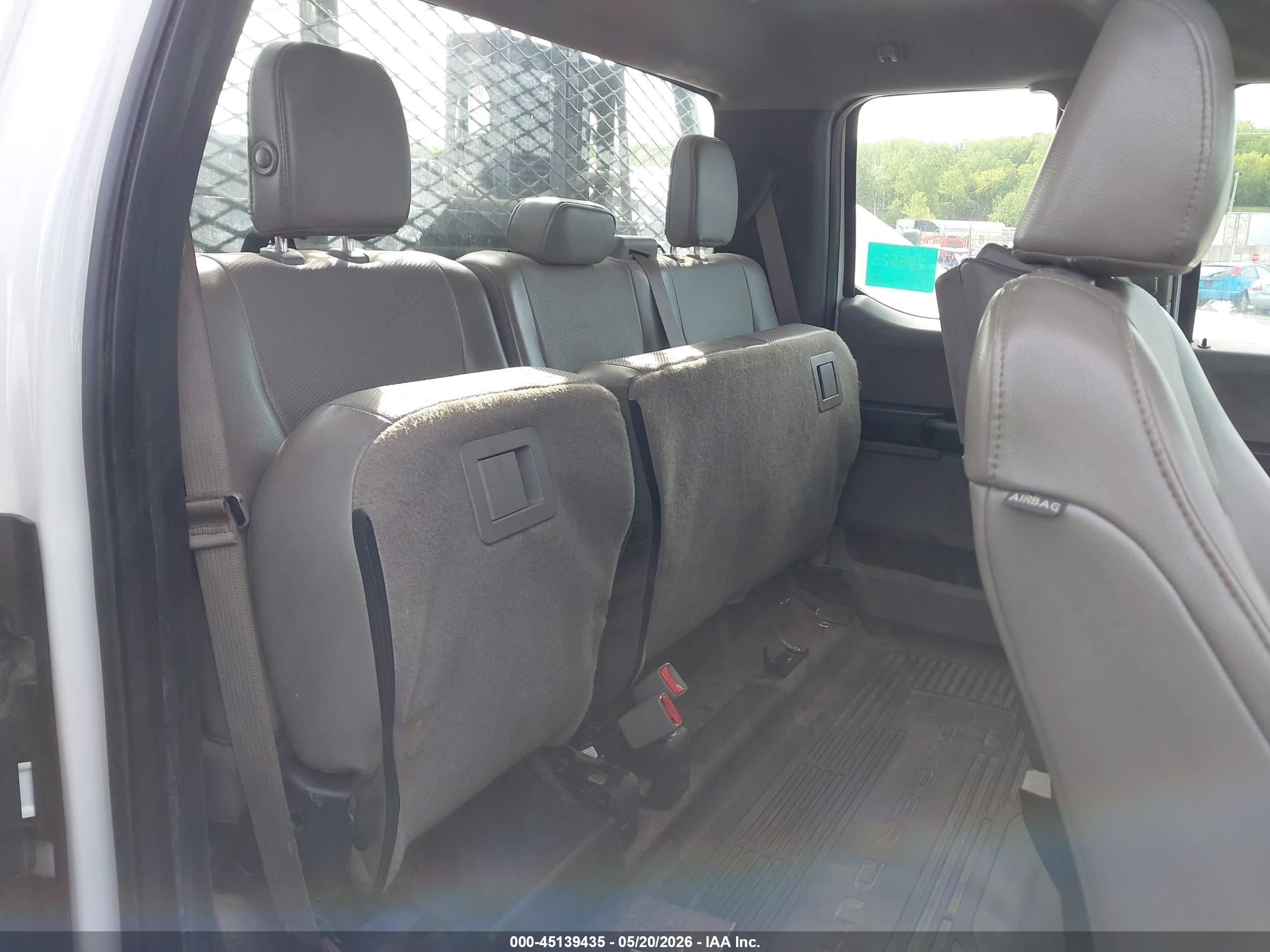 FORD F-350 image 8