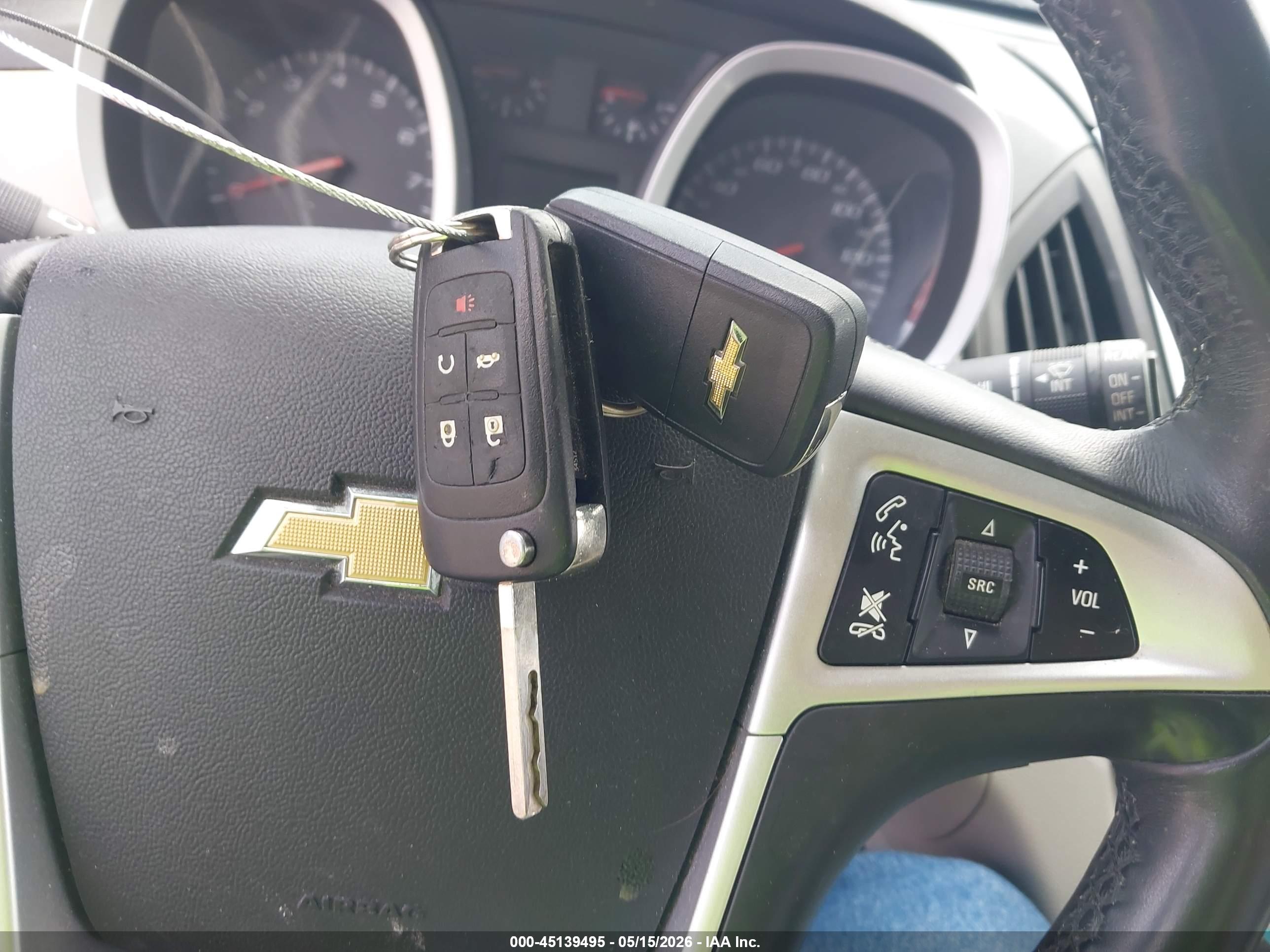 CHEVROLET EQUINOX image 11