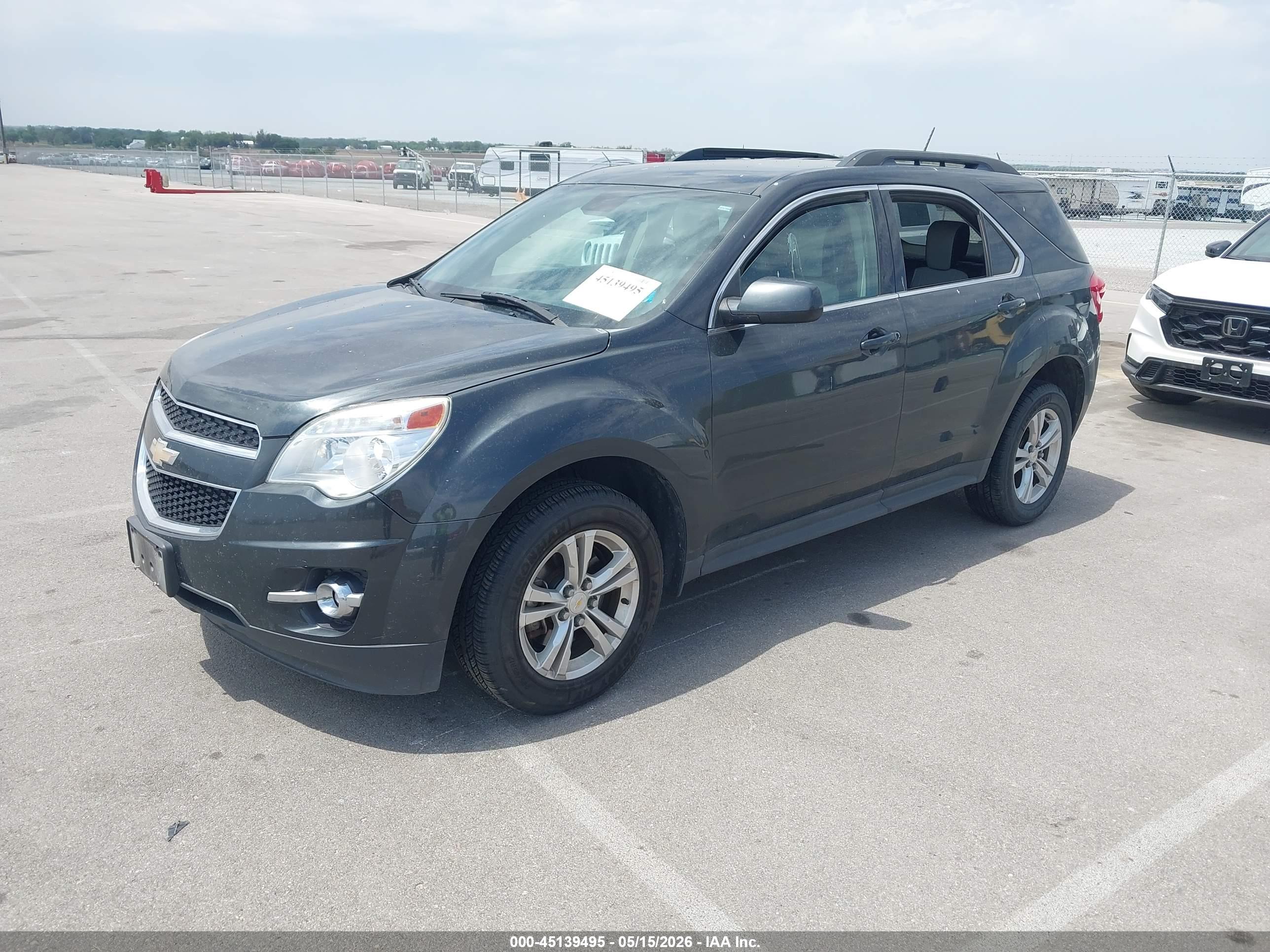 CHEVROLET EQUINOX image 2