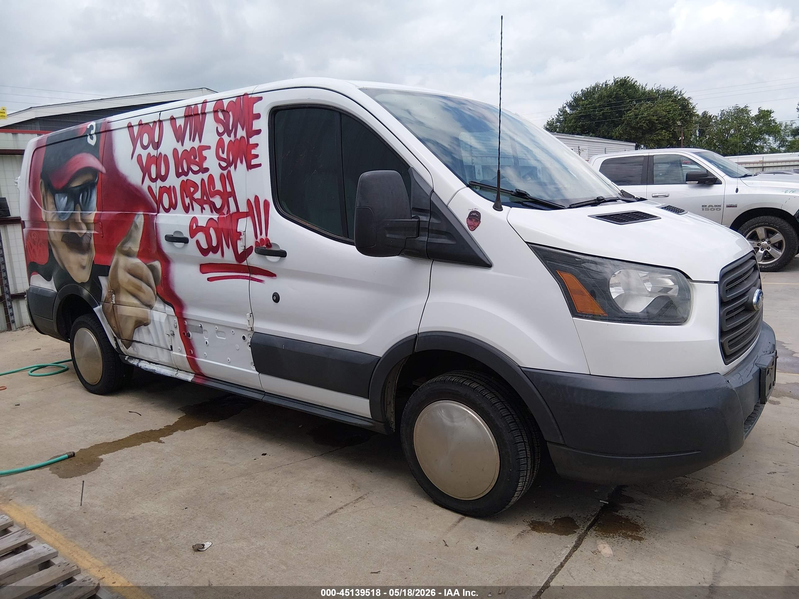 FORD TRANSIT-150 image 6