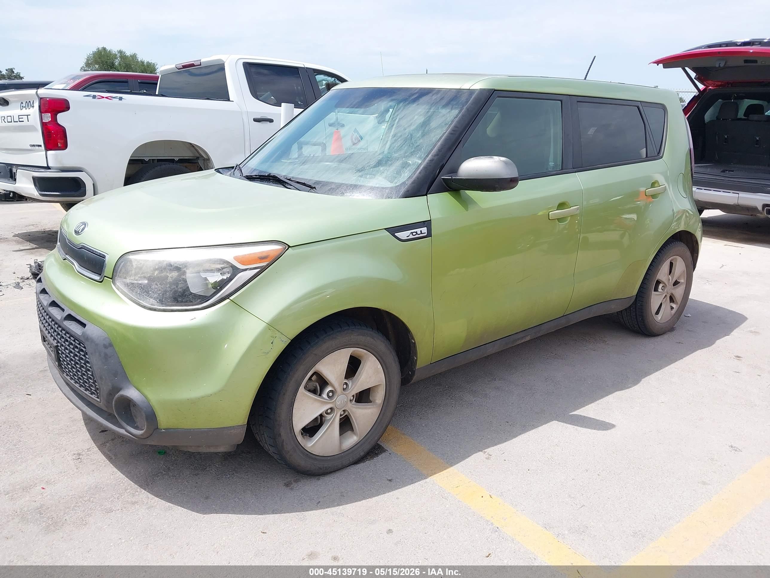 KIA SOUL image 2