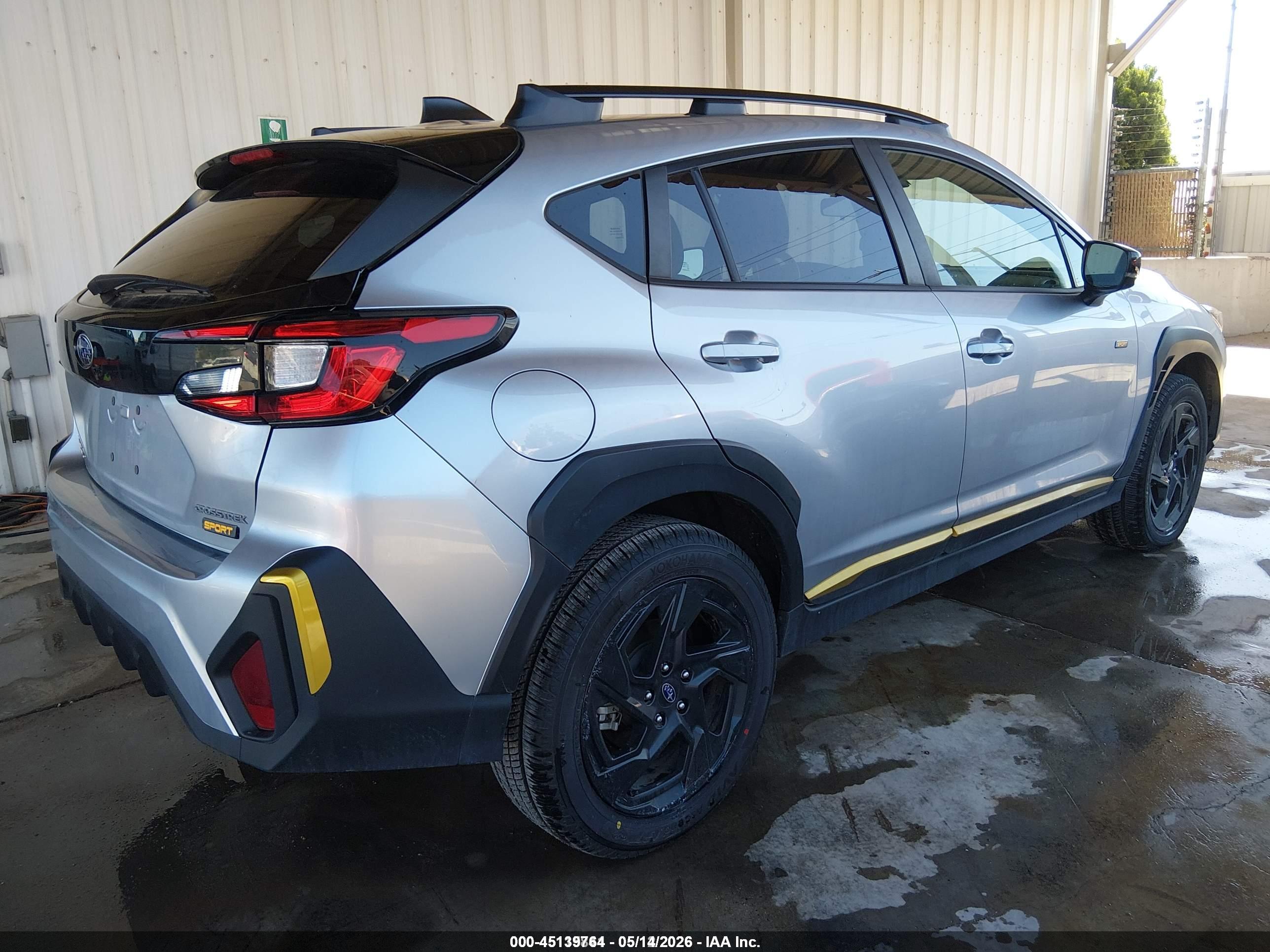 SUBARU CROSSTREK image 4