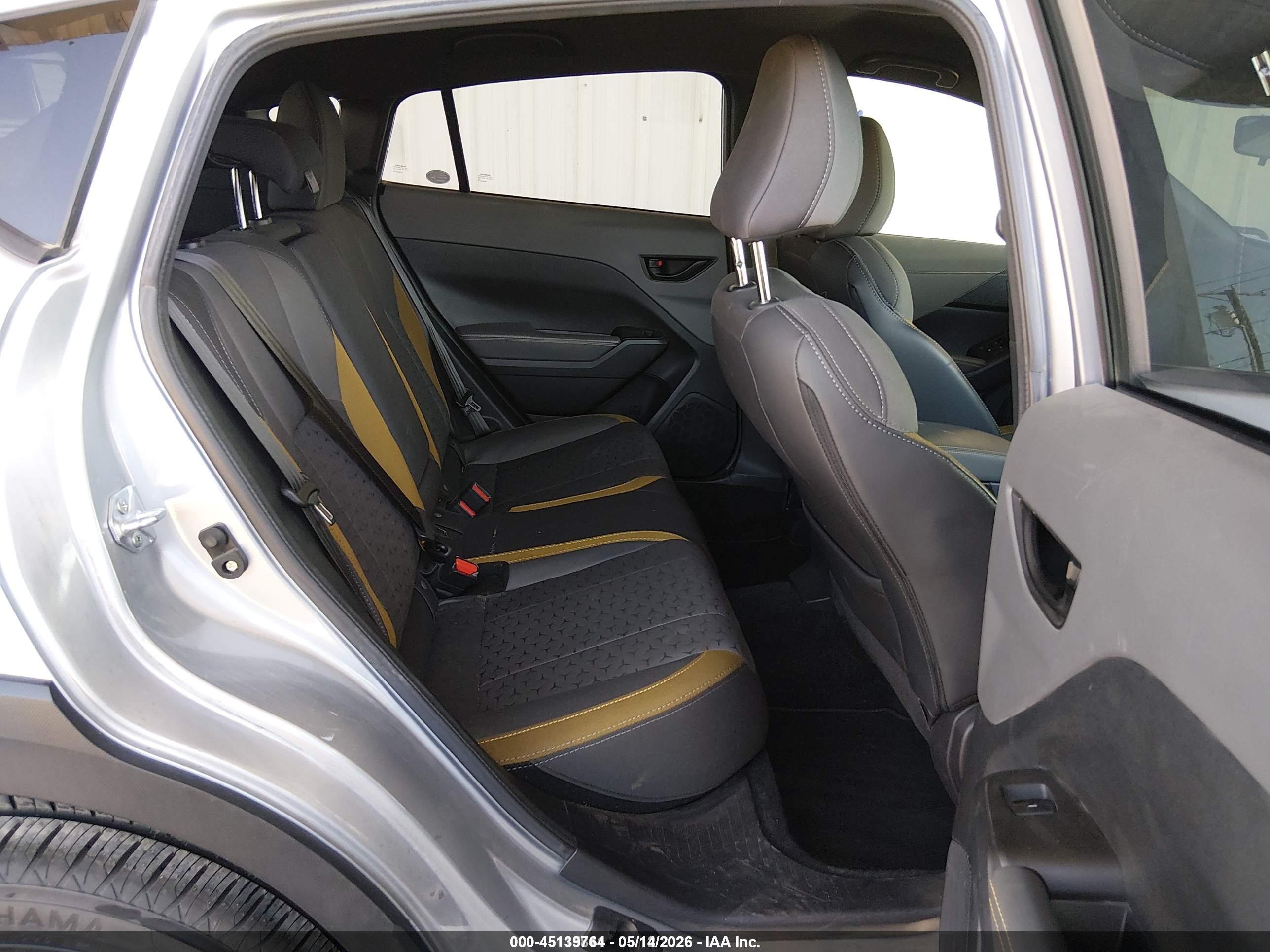 SUBARU CROSSTREK image 8