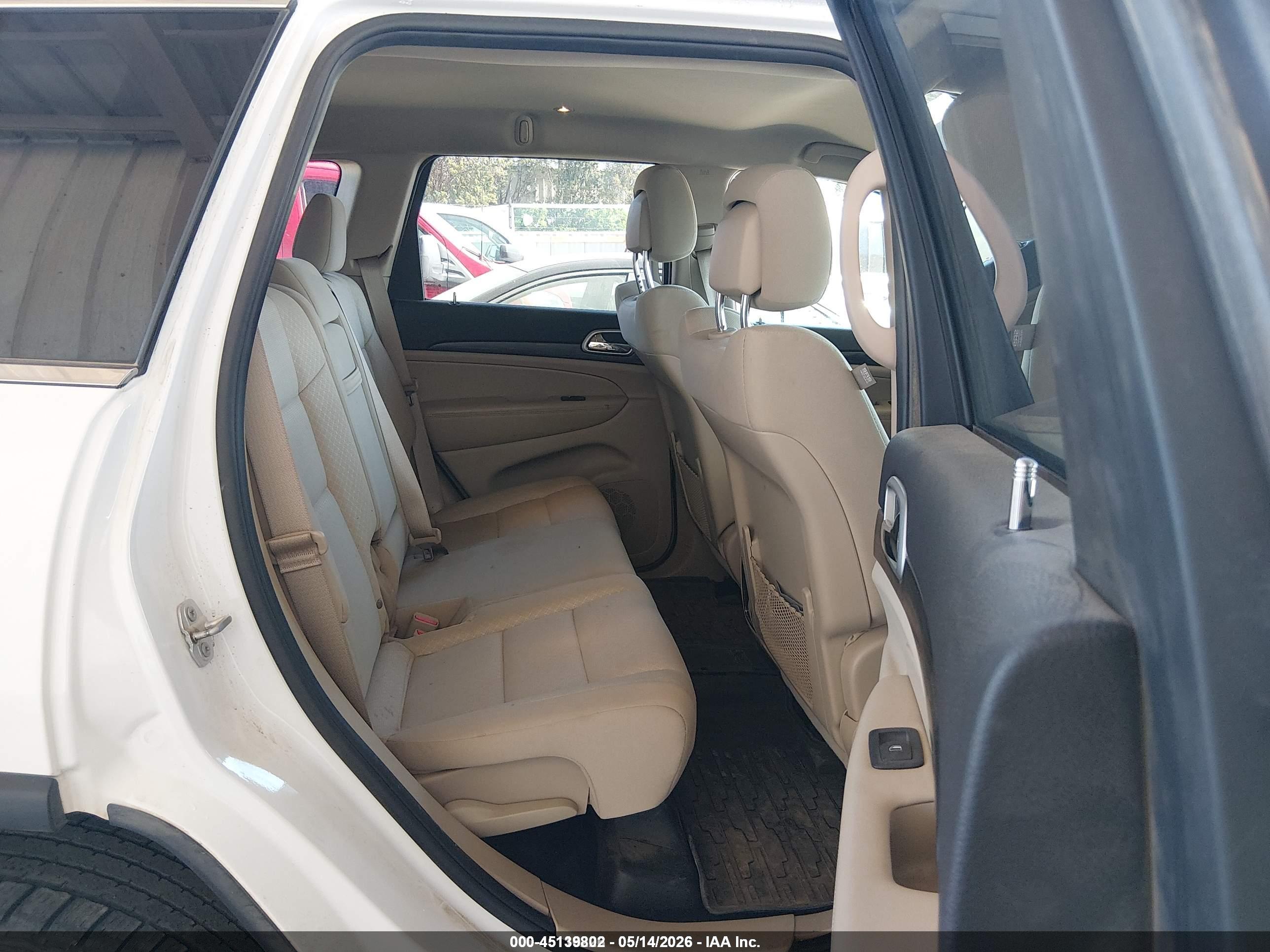 JEEP GRAND image 8