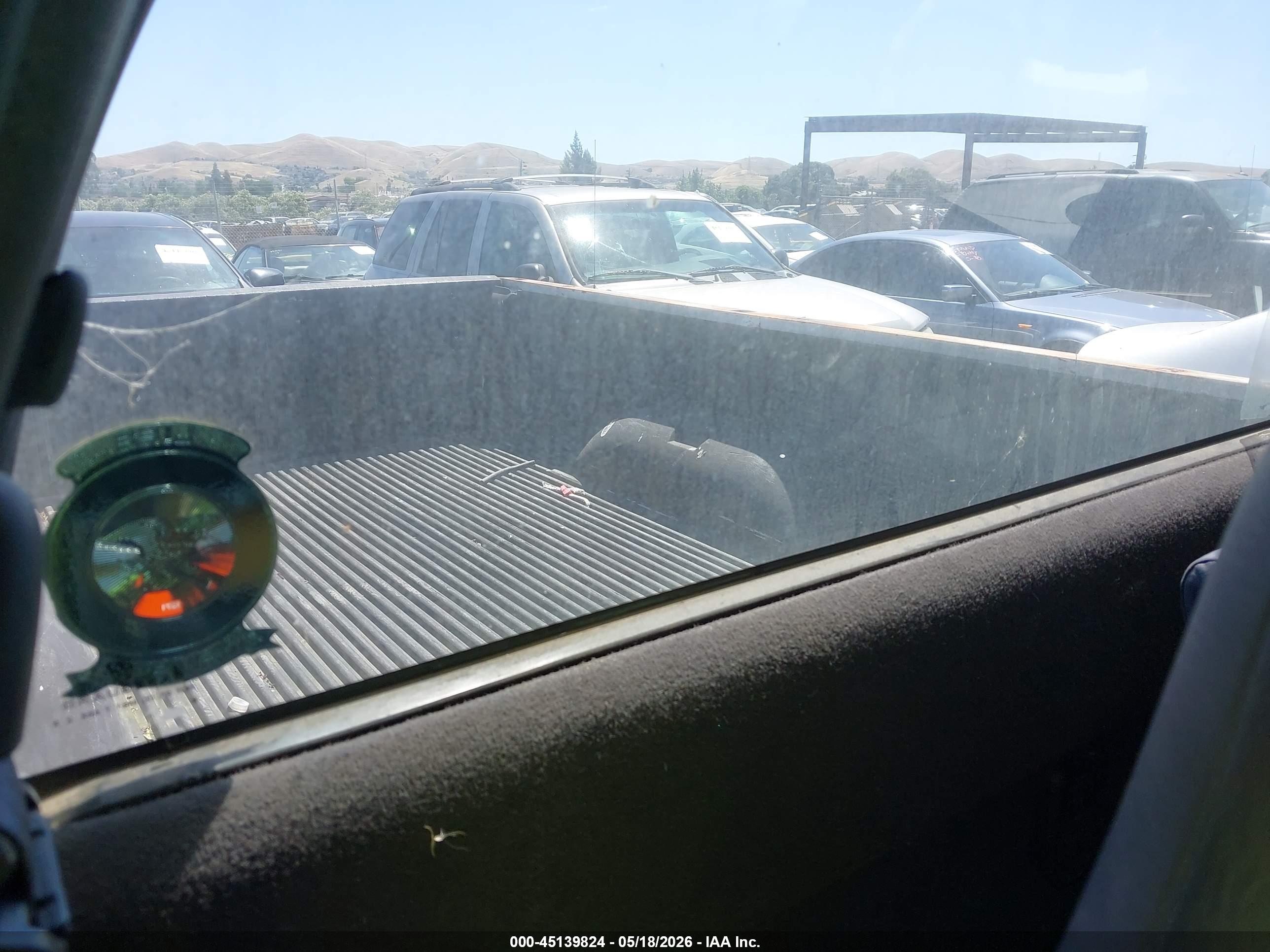 DODGE RAM image 8