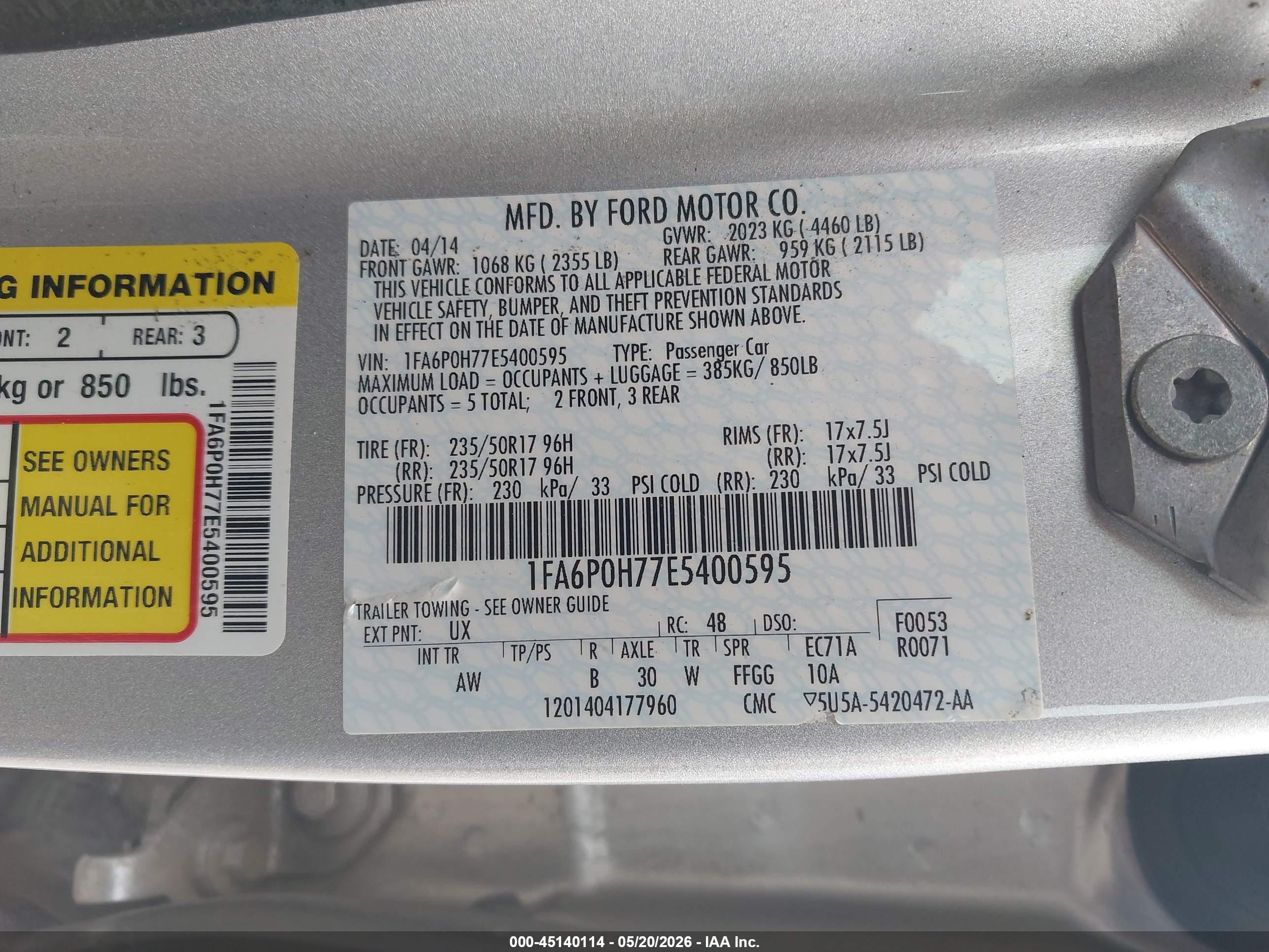FORD FUSION image 9