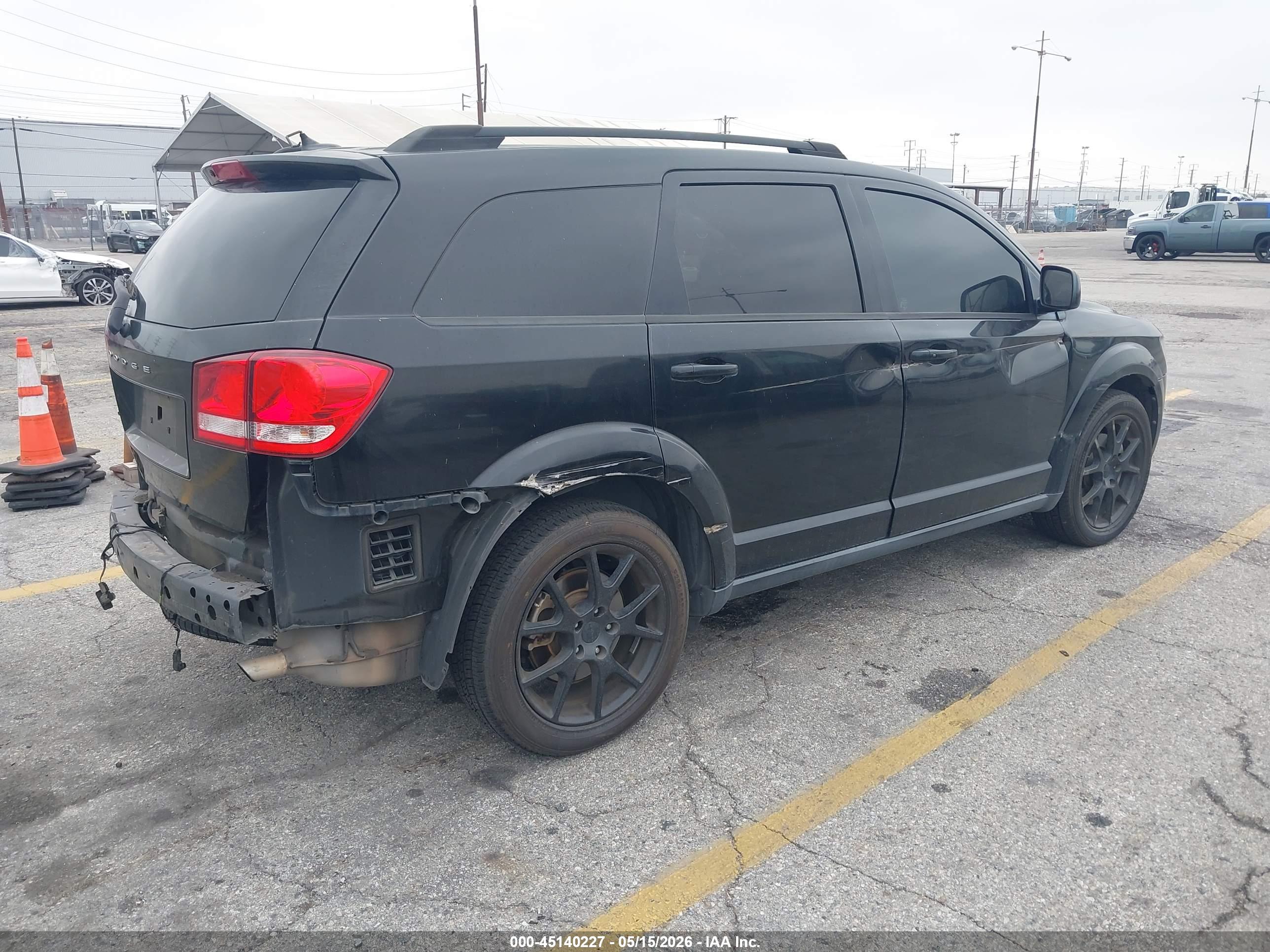 DODGE JOURNEY image 4