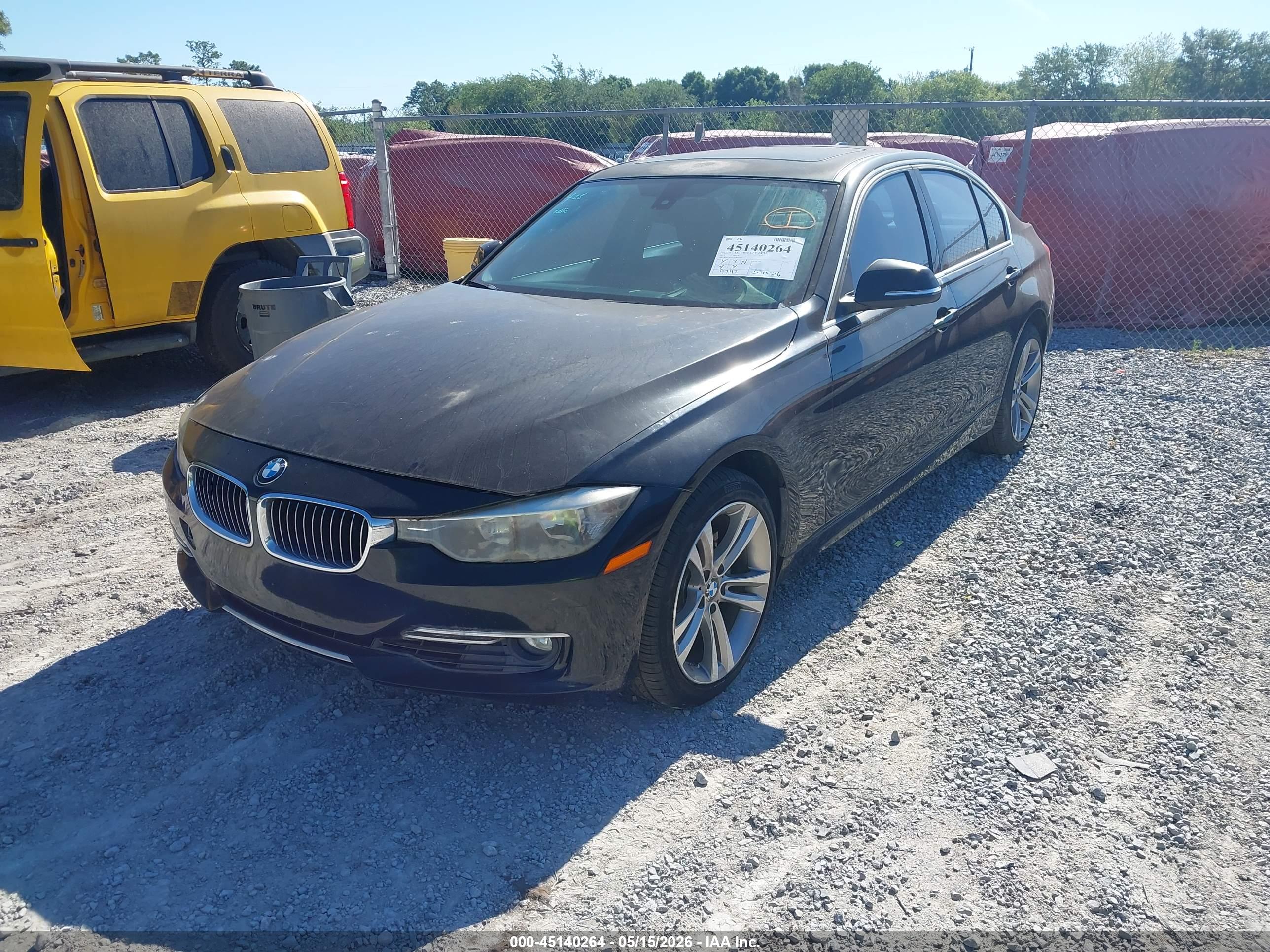 BMW 328I image 2