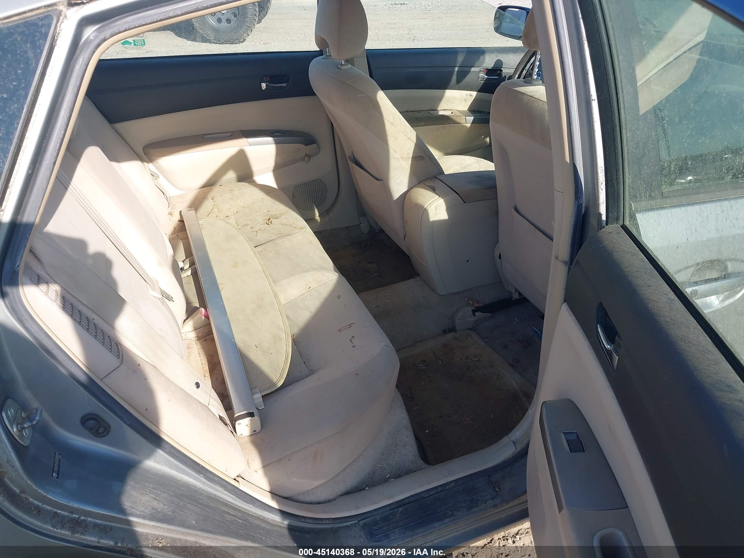 TOYOTA PRIUS image 8