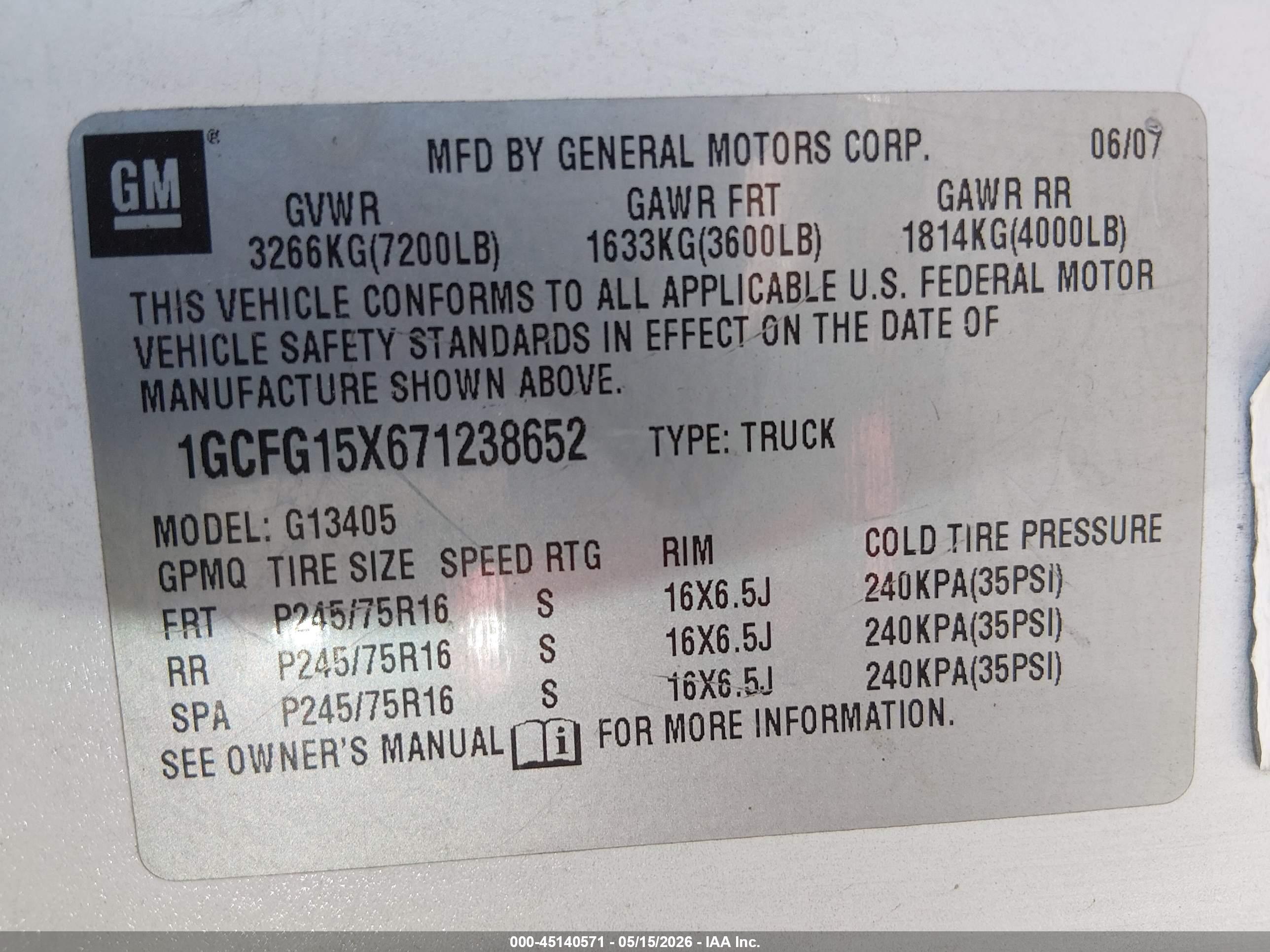 CHEVROLET EXPRESS image 9