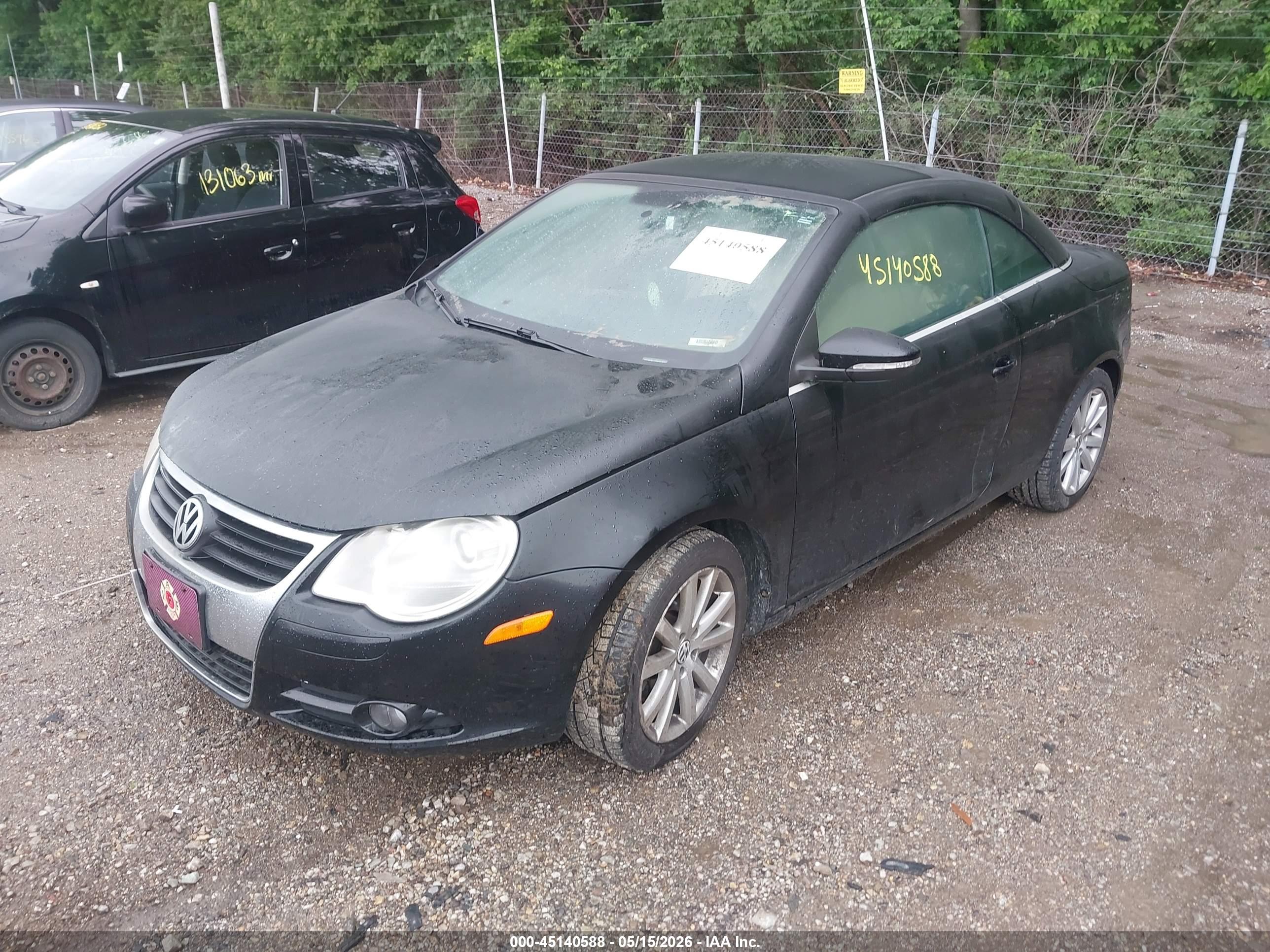 VOLKSWAGEN EOS image 2