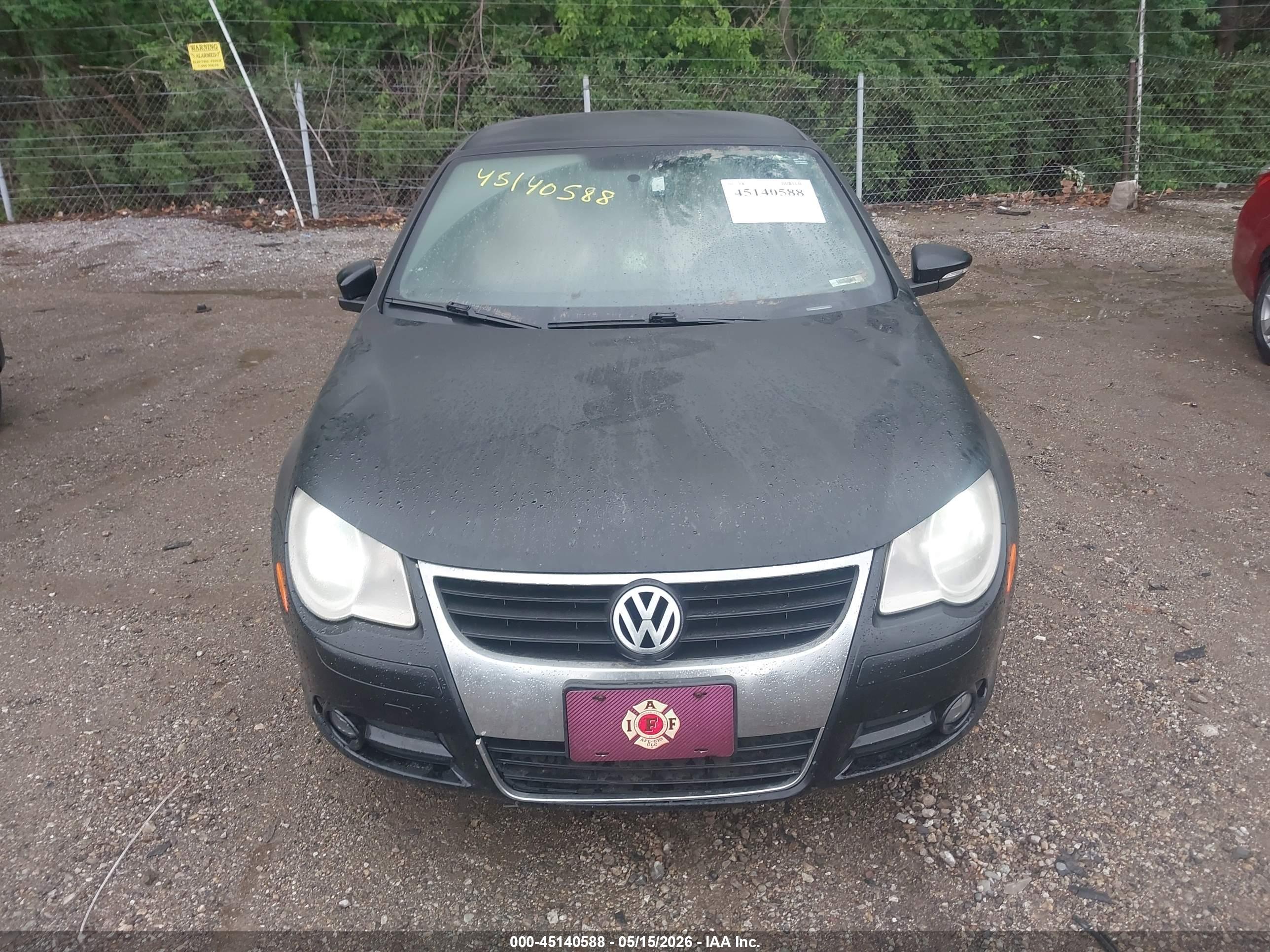 VOLKSWAGEN EOS image 6