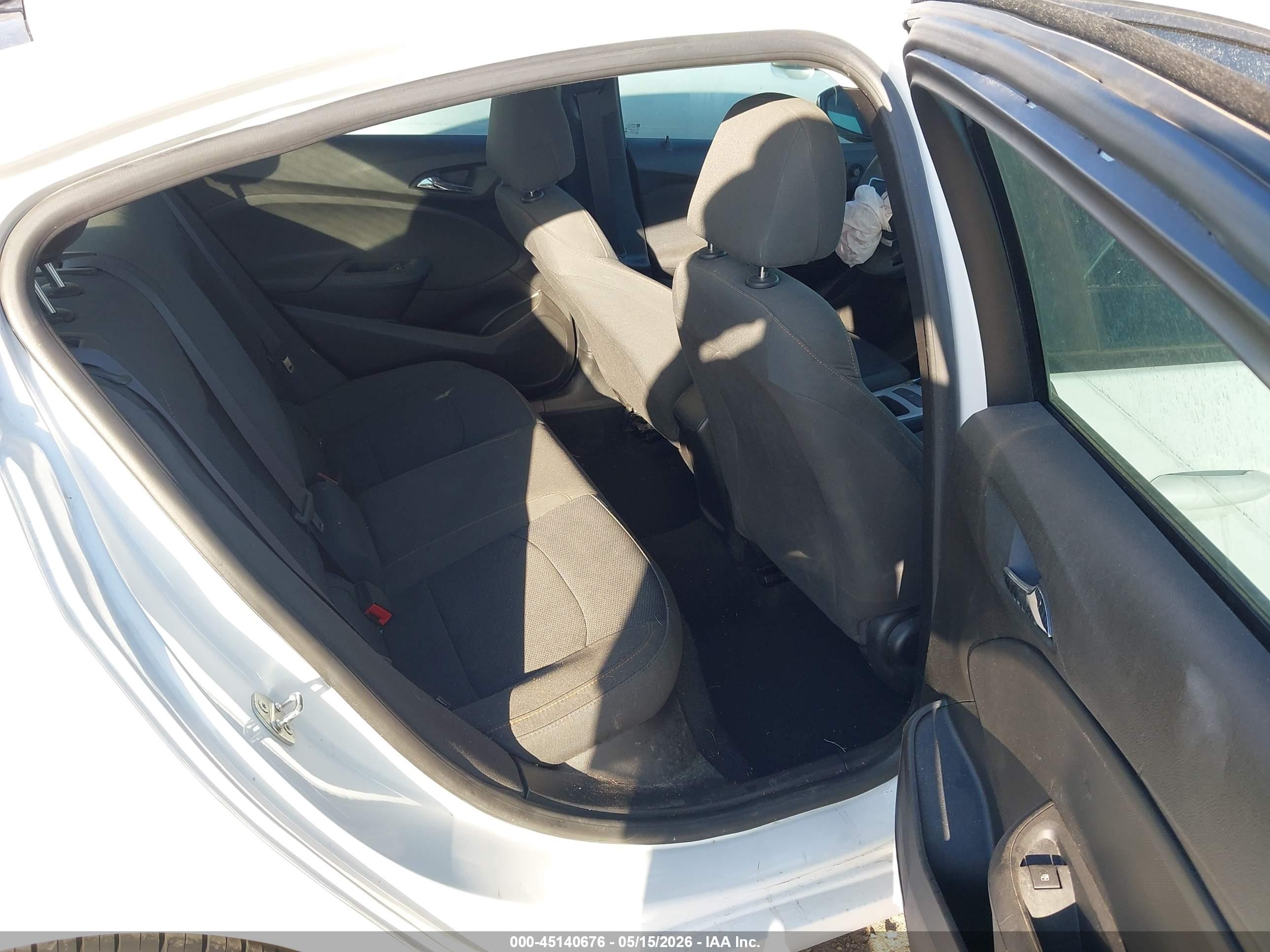 CHEVROLET CRUZE image 8