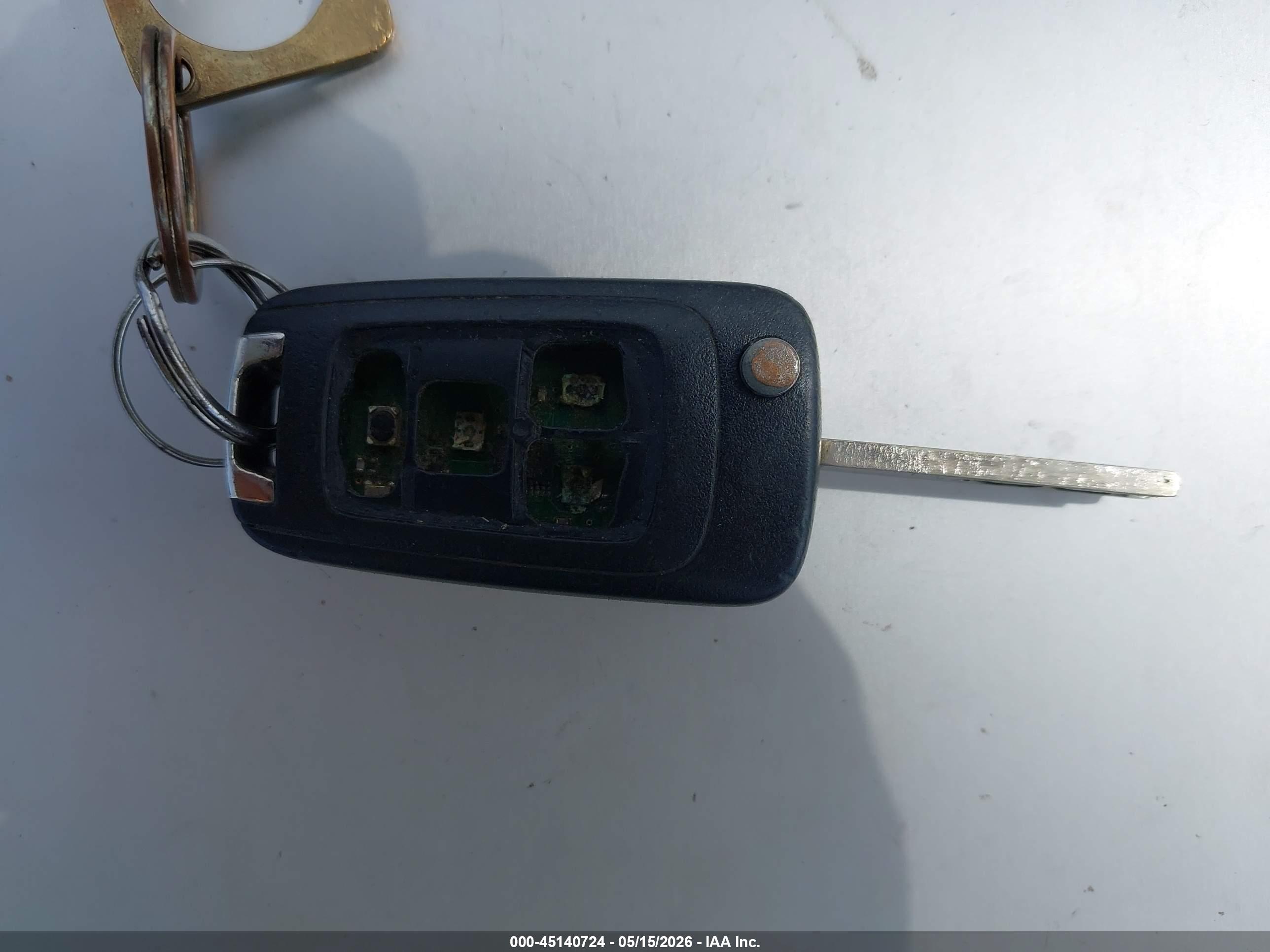 CHEVROLET EQUINOX image 11