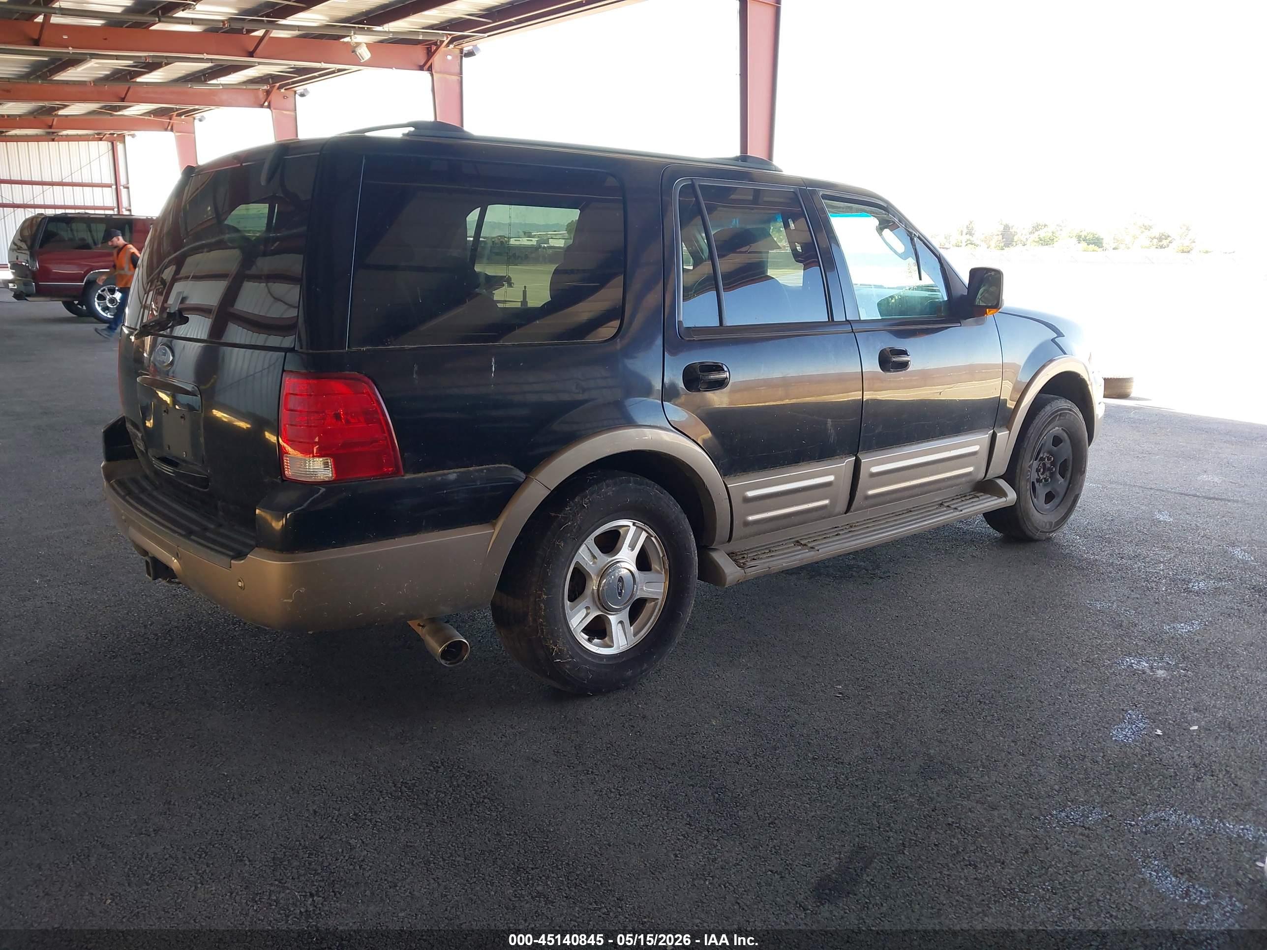 FORD EXPEDITION image 4