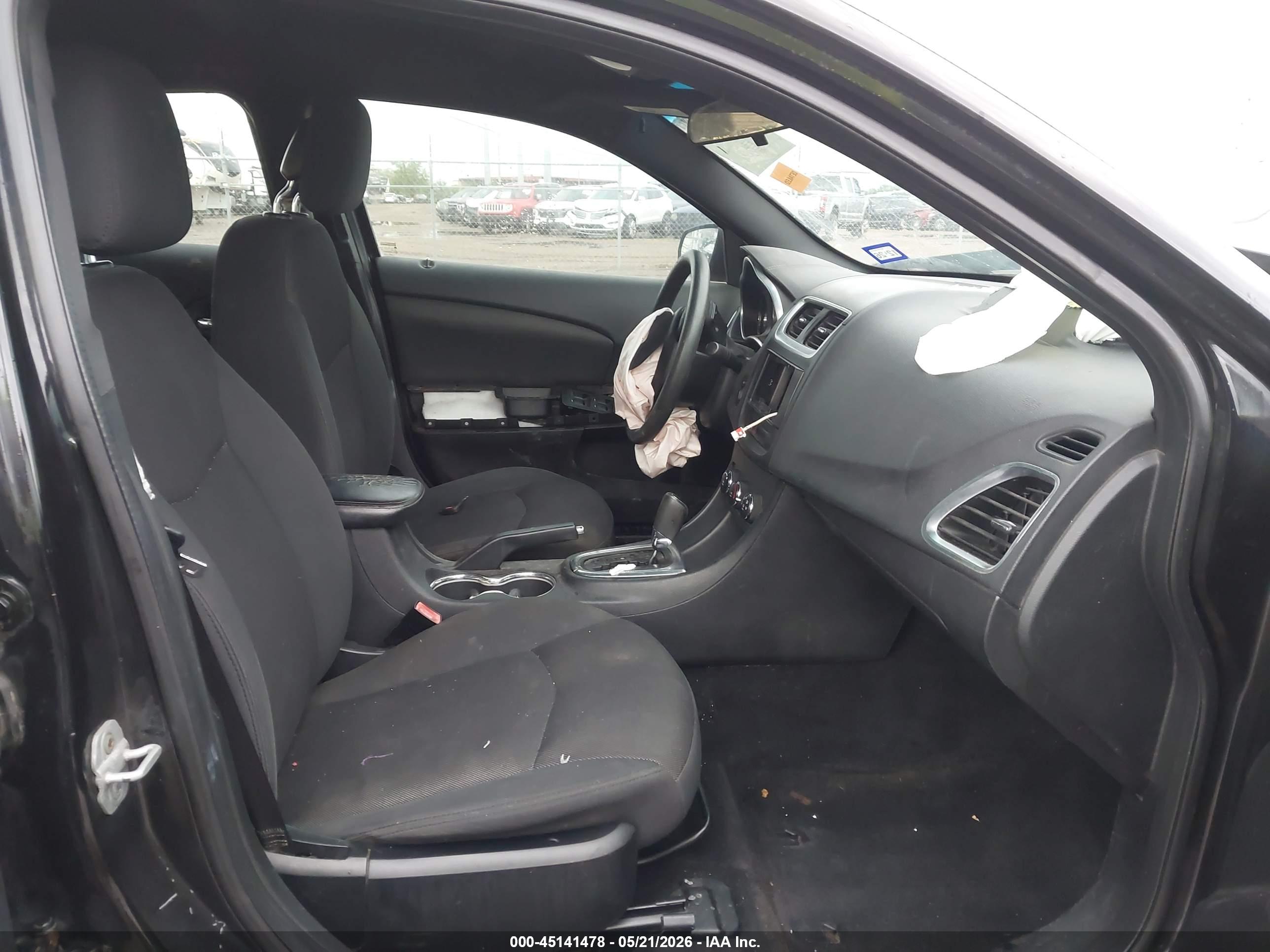 DODGE AVENGER image 5