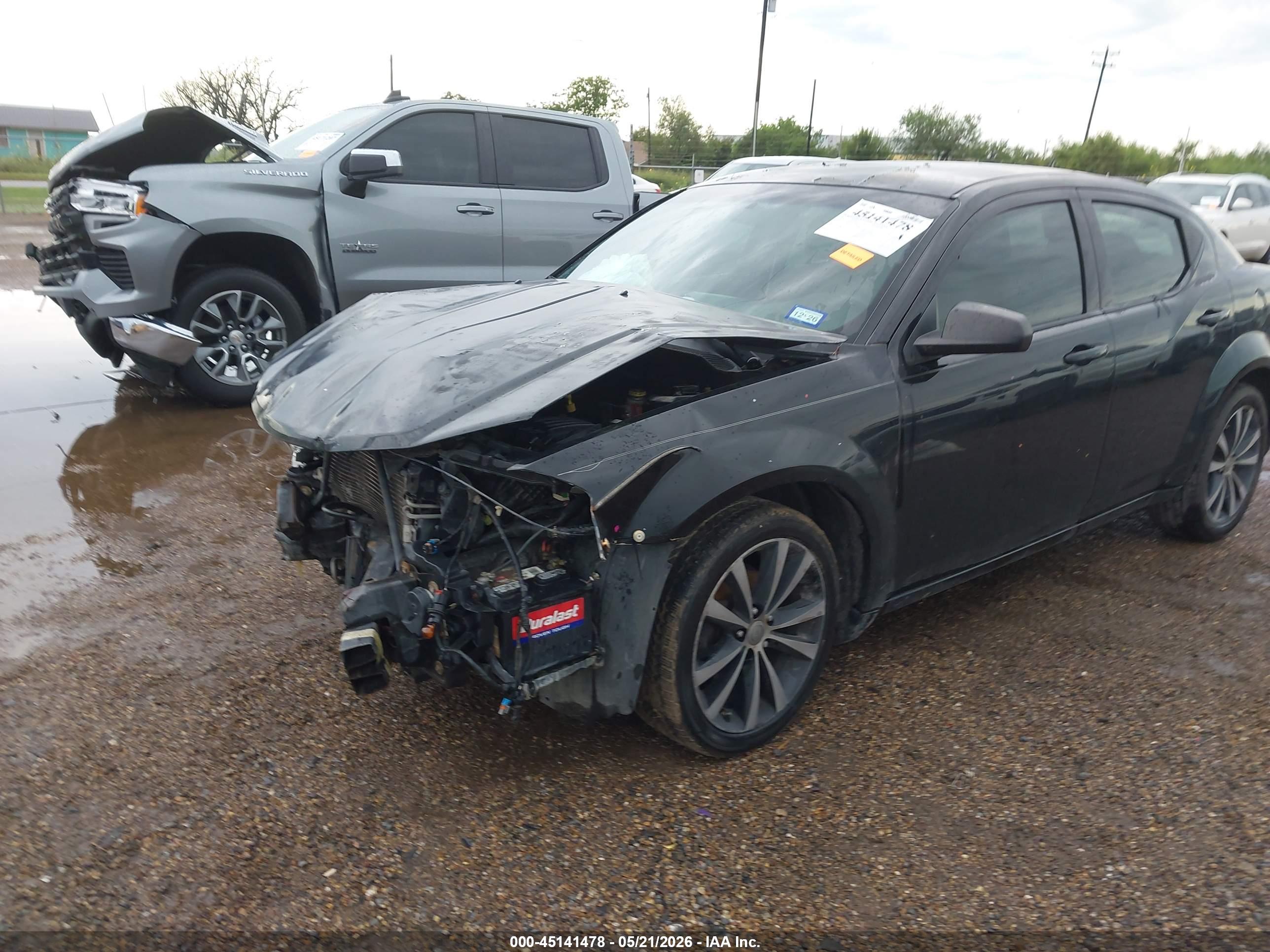 DODGE AVENGER image 6