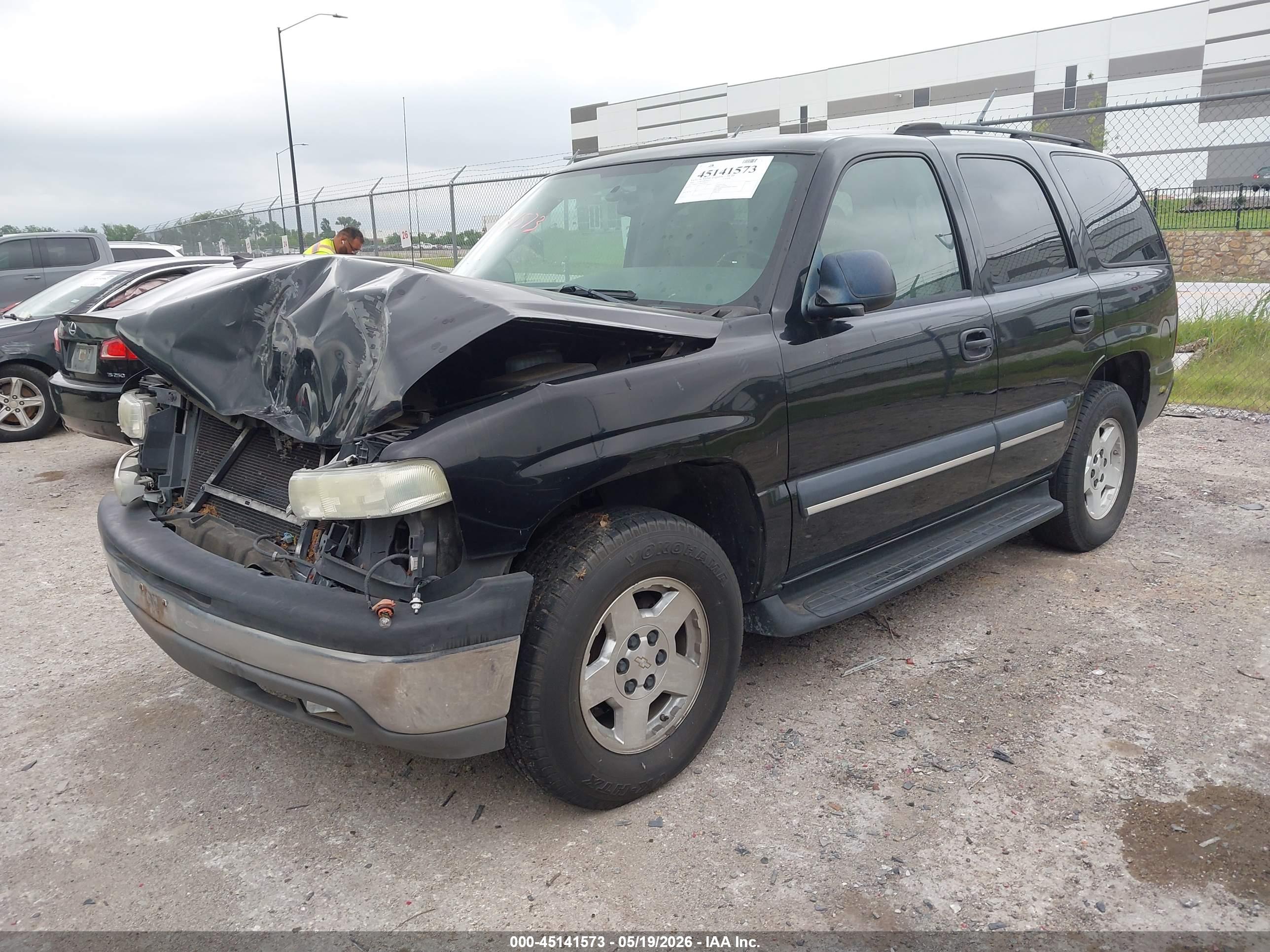 CHEVROLET TAHOE image 2