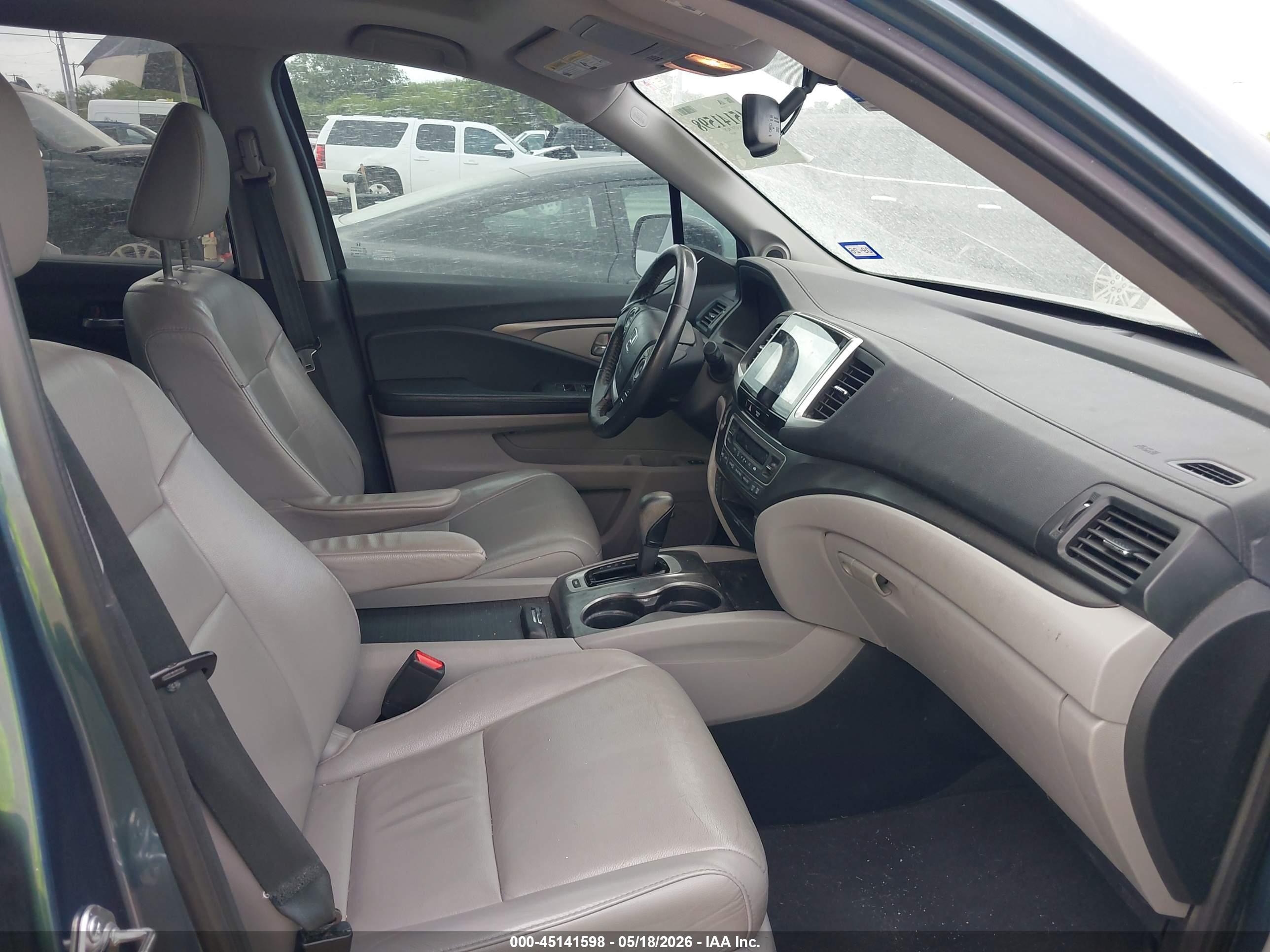 HONDA PILOT image 5