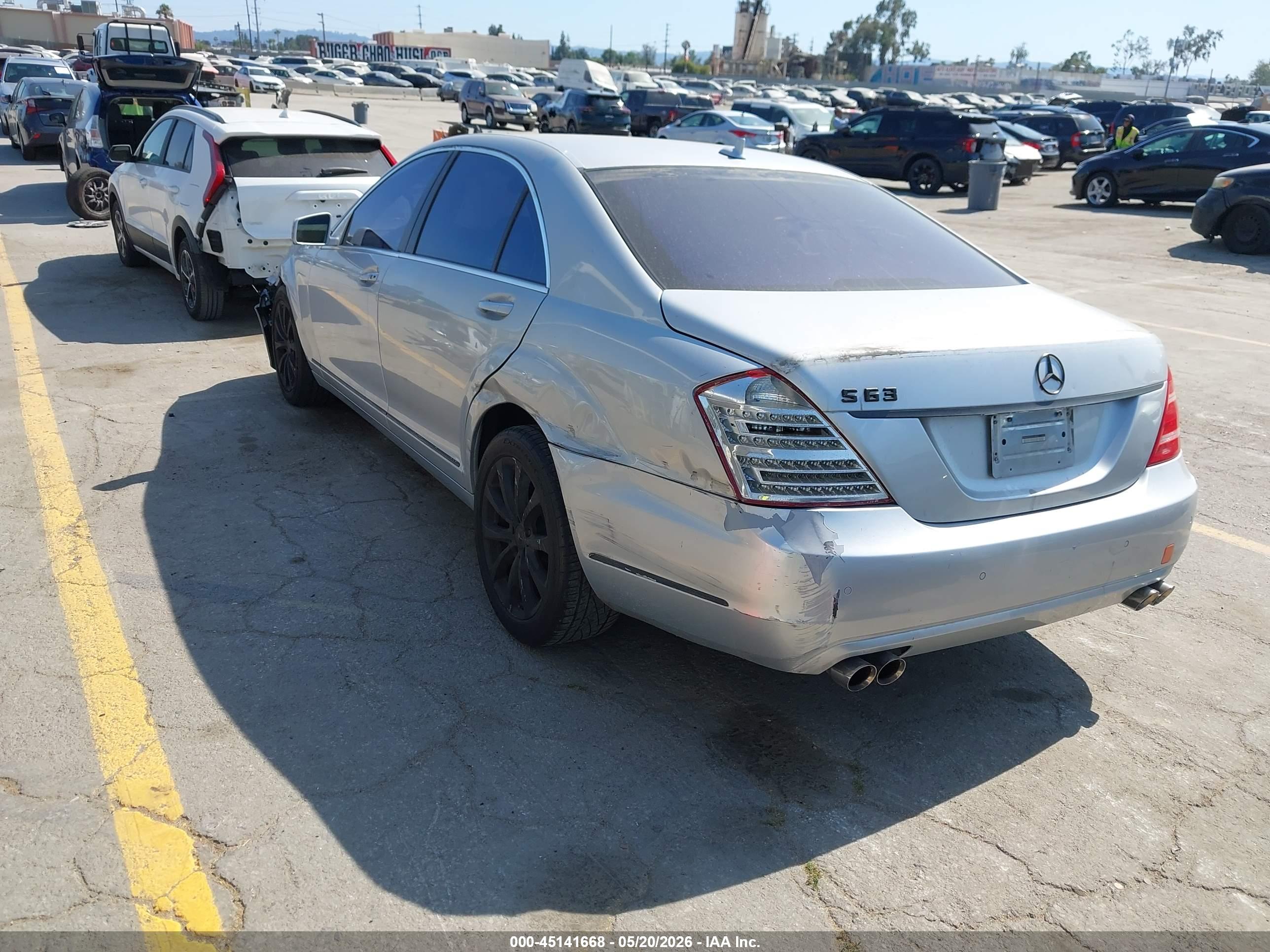 MERCEDES-BENZ S image 3