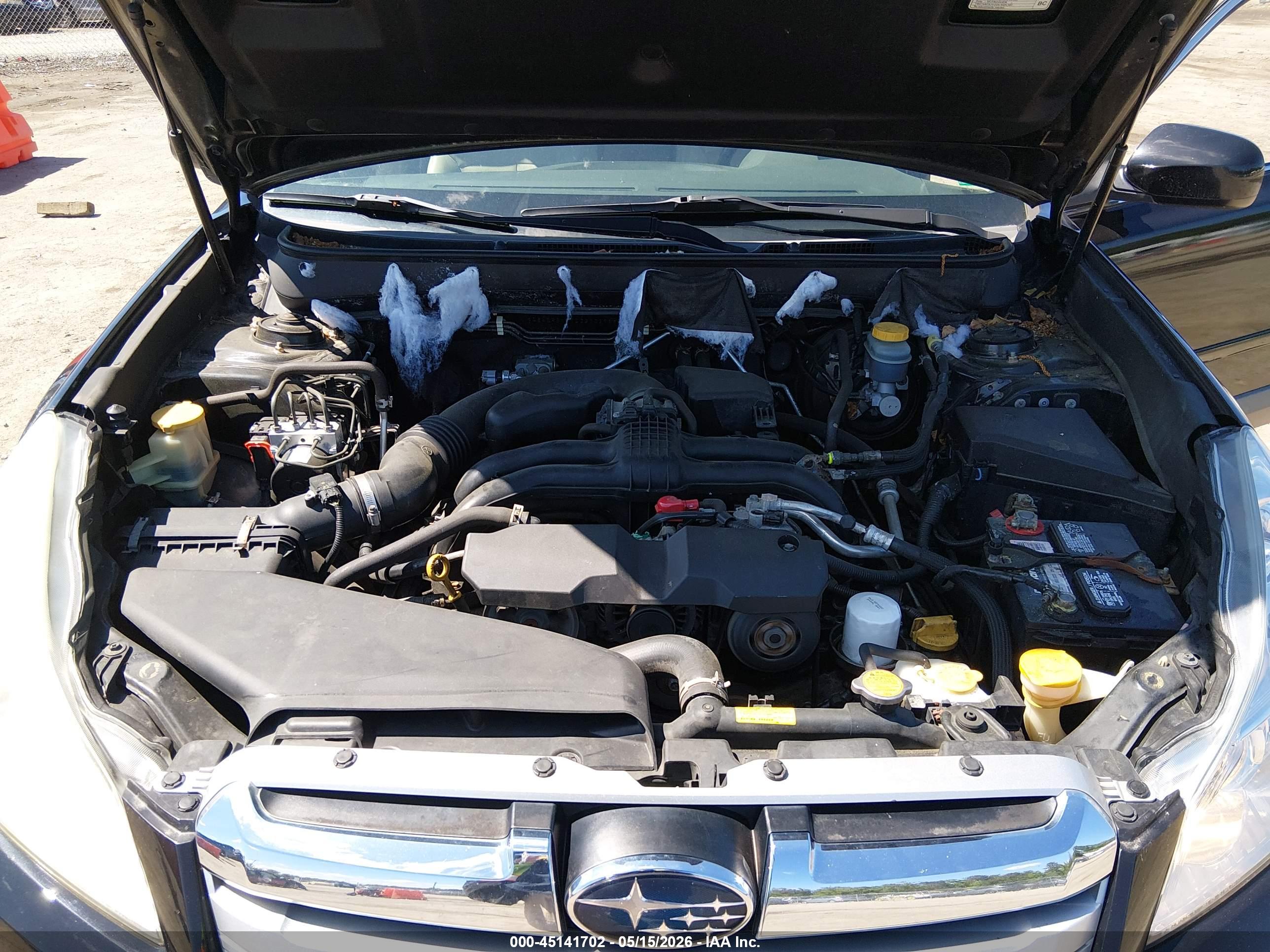 SUBARU OUTBACK image 10