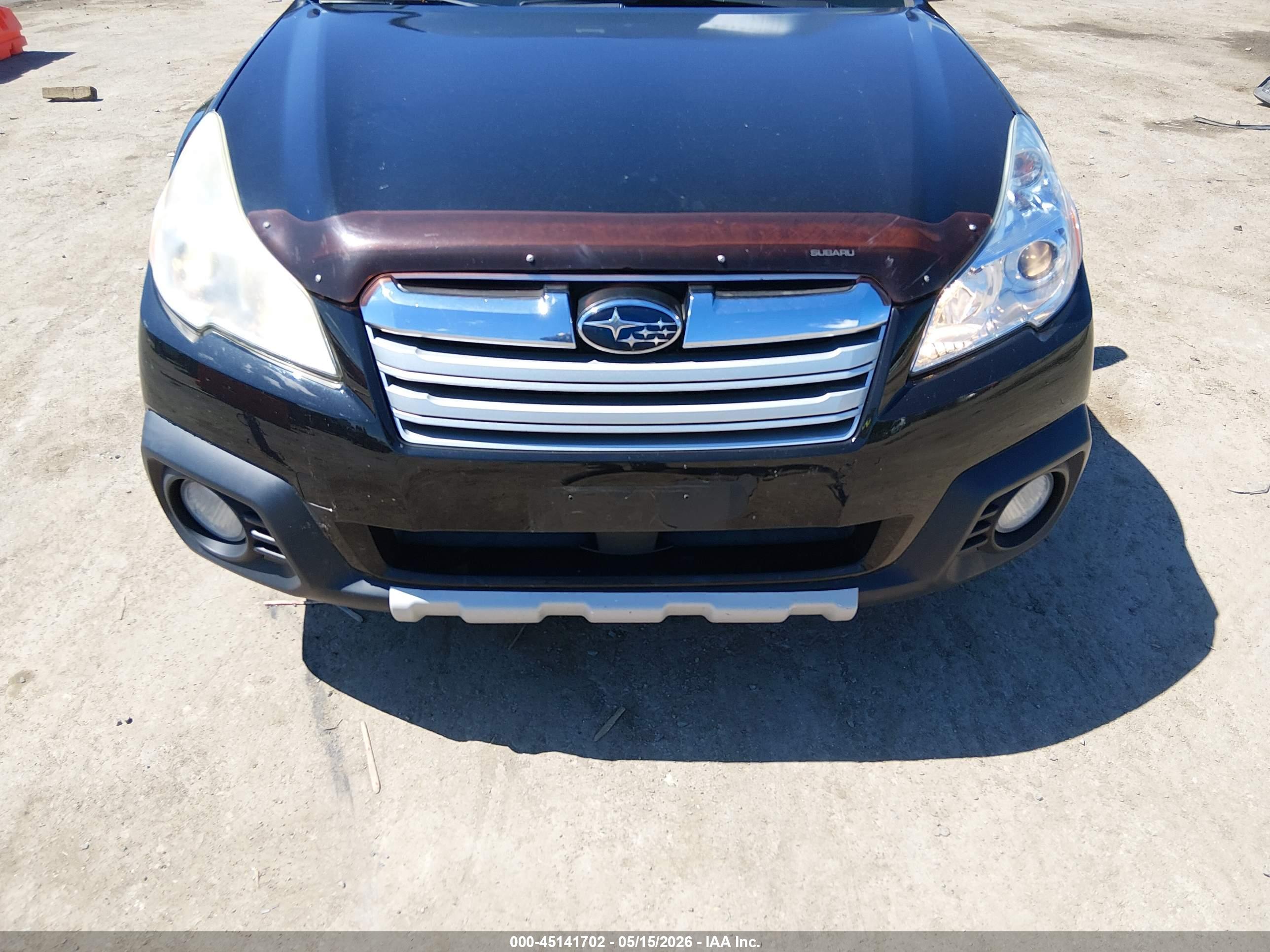 SUBARU OUTBACK image 6