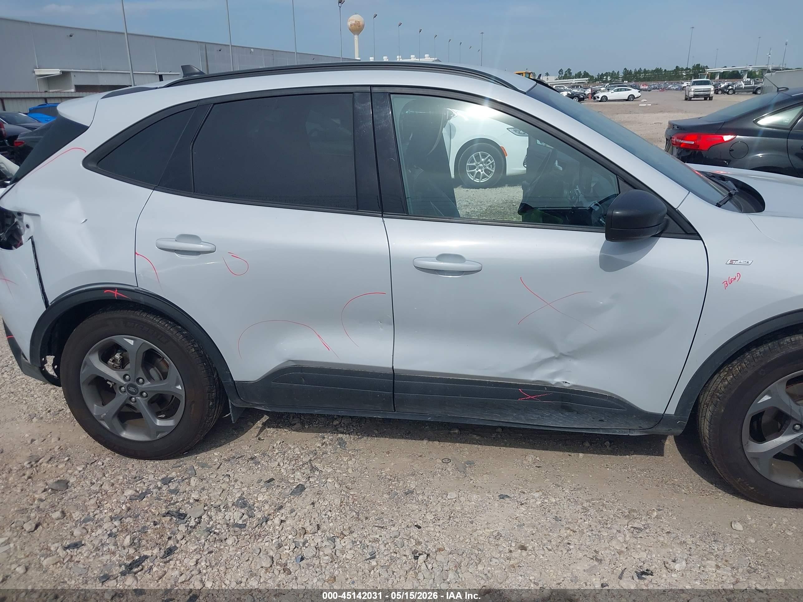 FORD ESCAPE image 6