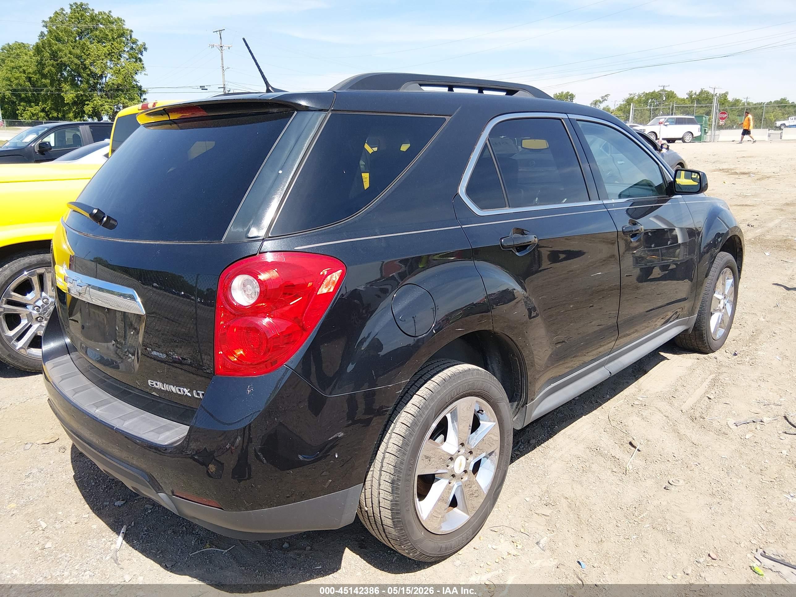 CHEVROLET EQUINOX image 4