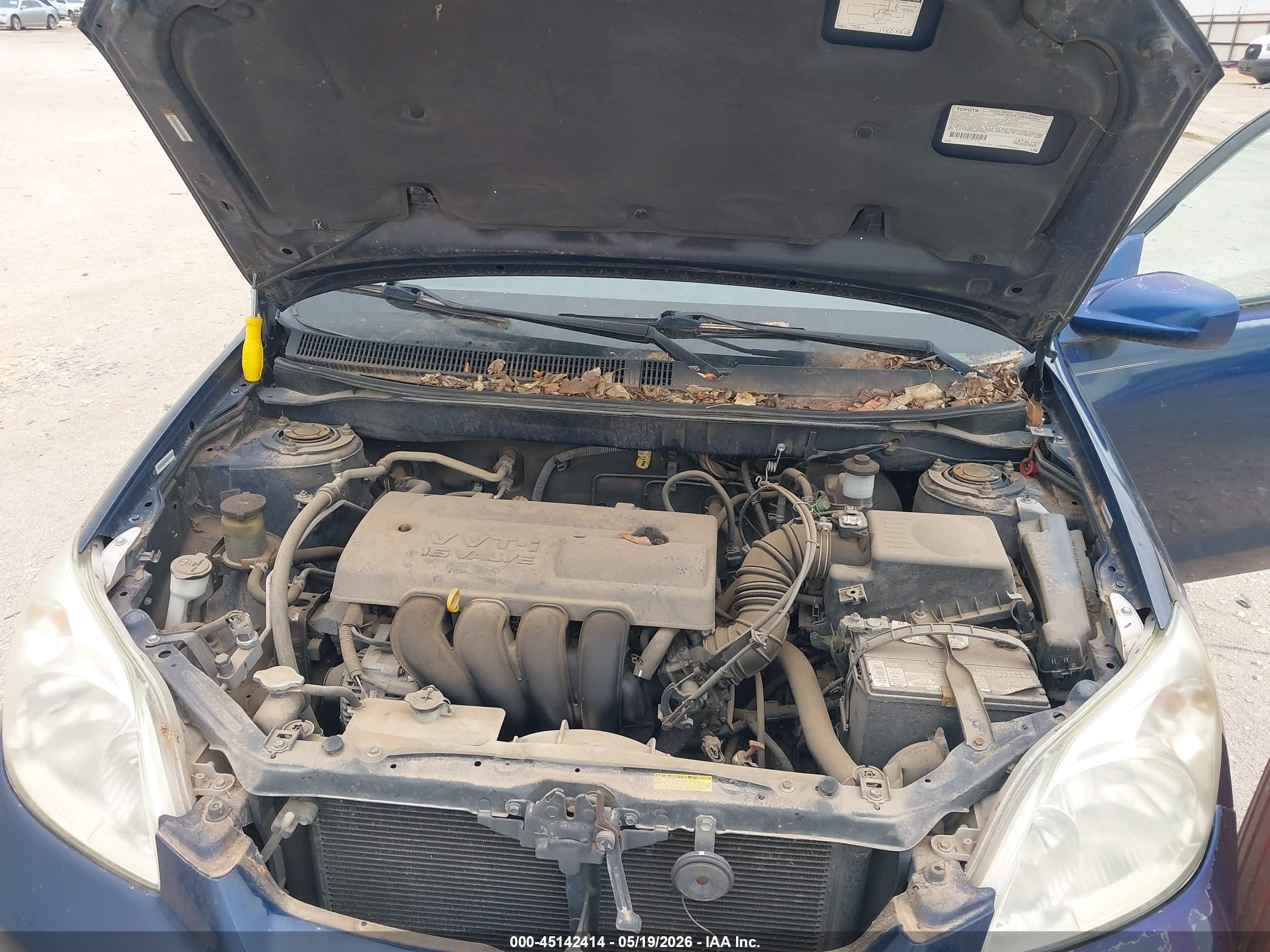 TOYOTA MATRIX image 10